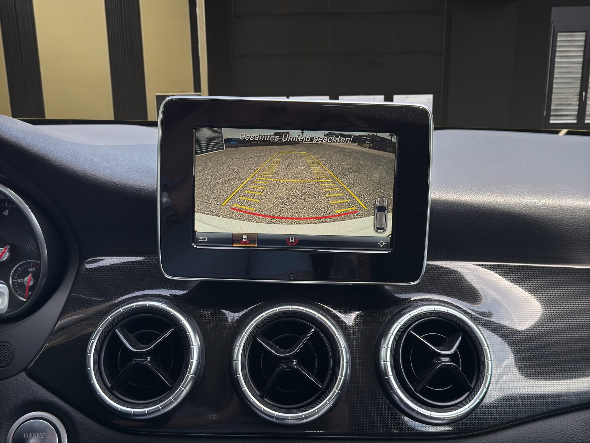 MERCEDES-BENZ CLA Shooting Br 200 d Swiss Star Edition 4M-image-15