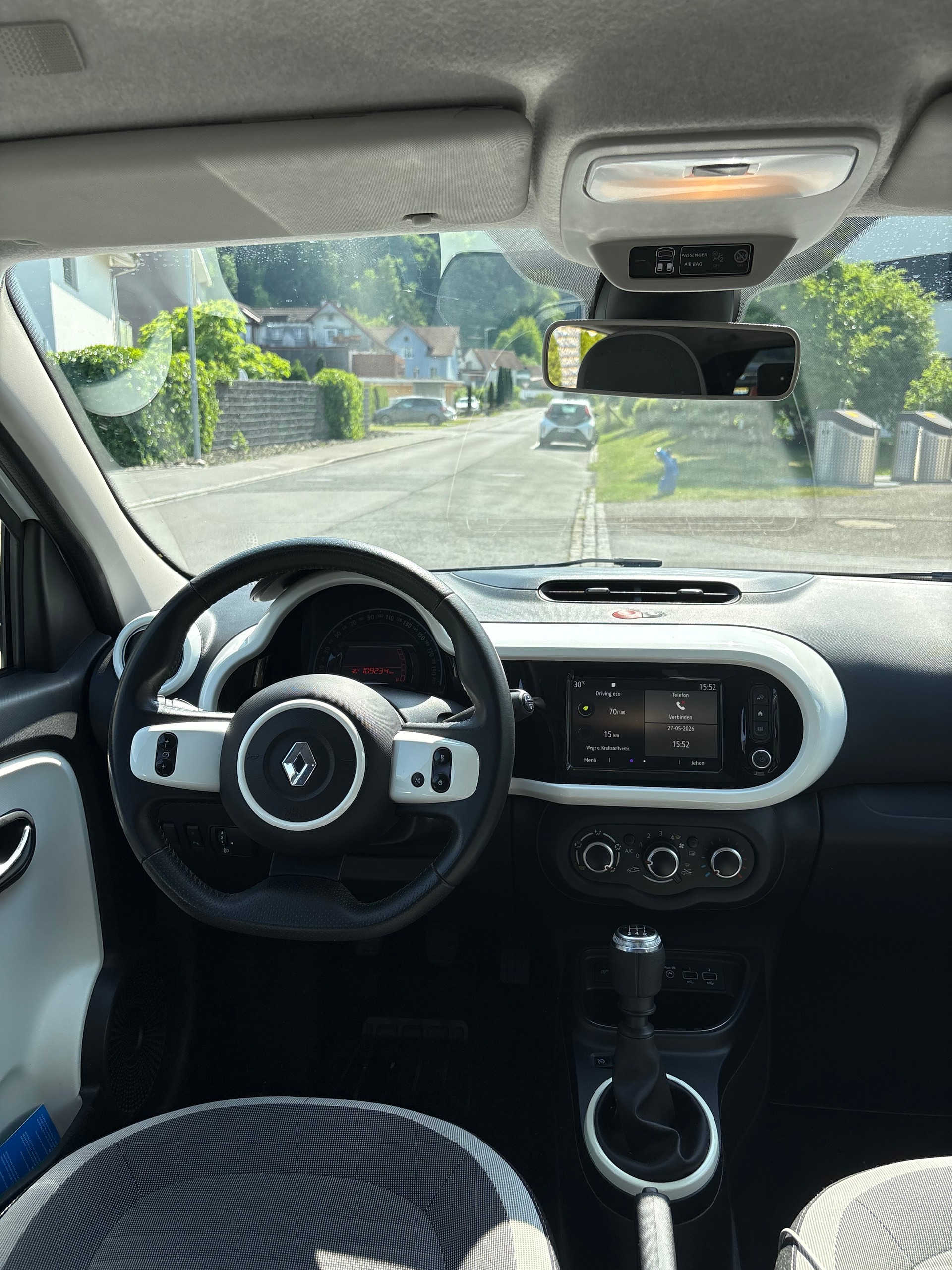 RENAULT TCe 95 Zen EDC-image-5