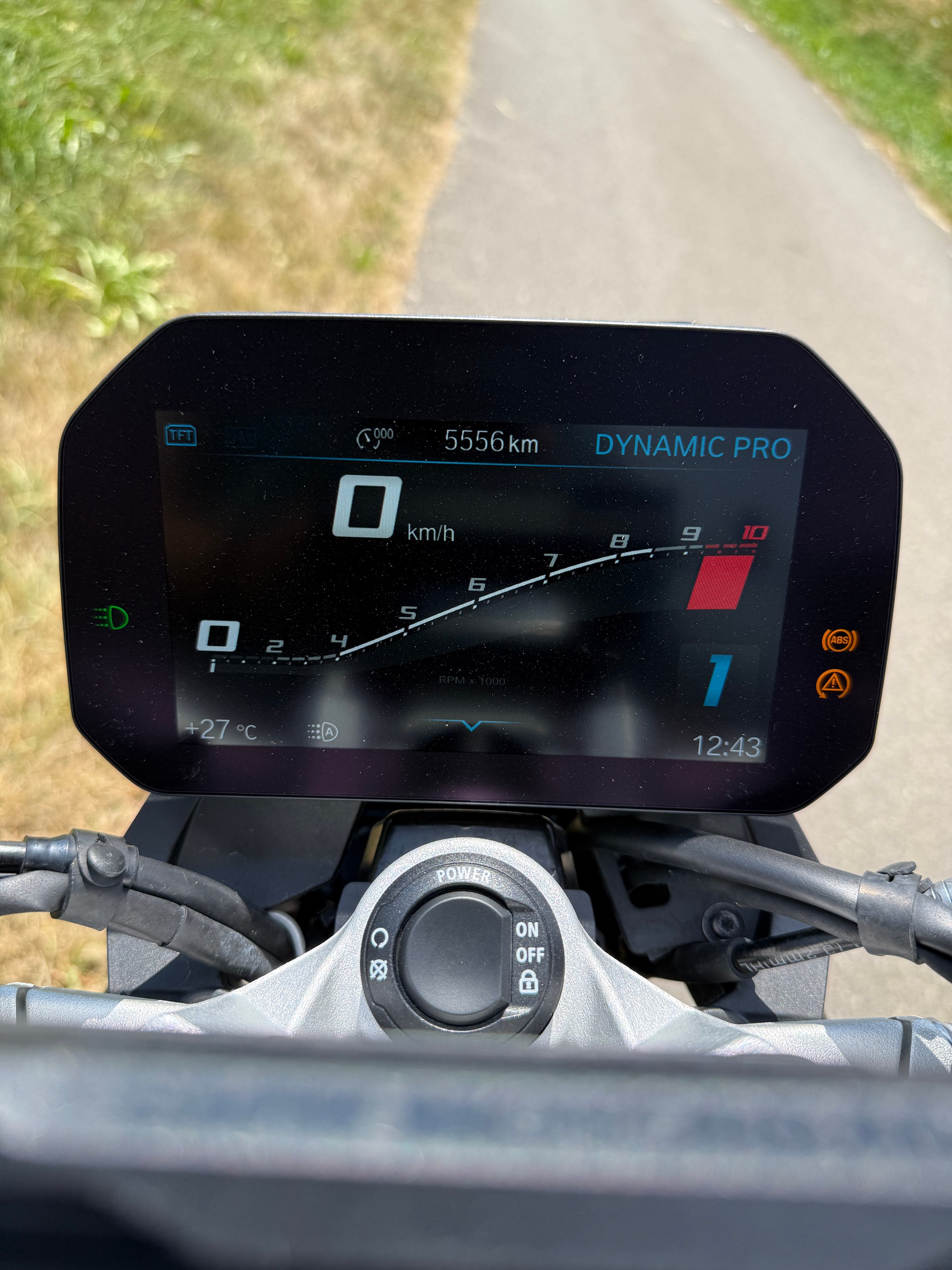 BMW F 900 R A2 ABS-image-8