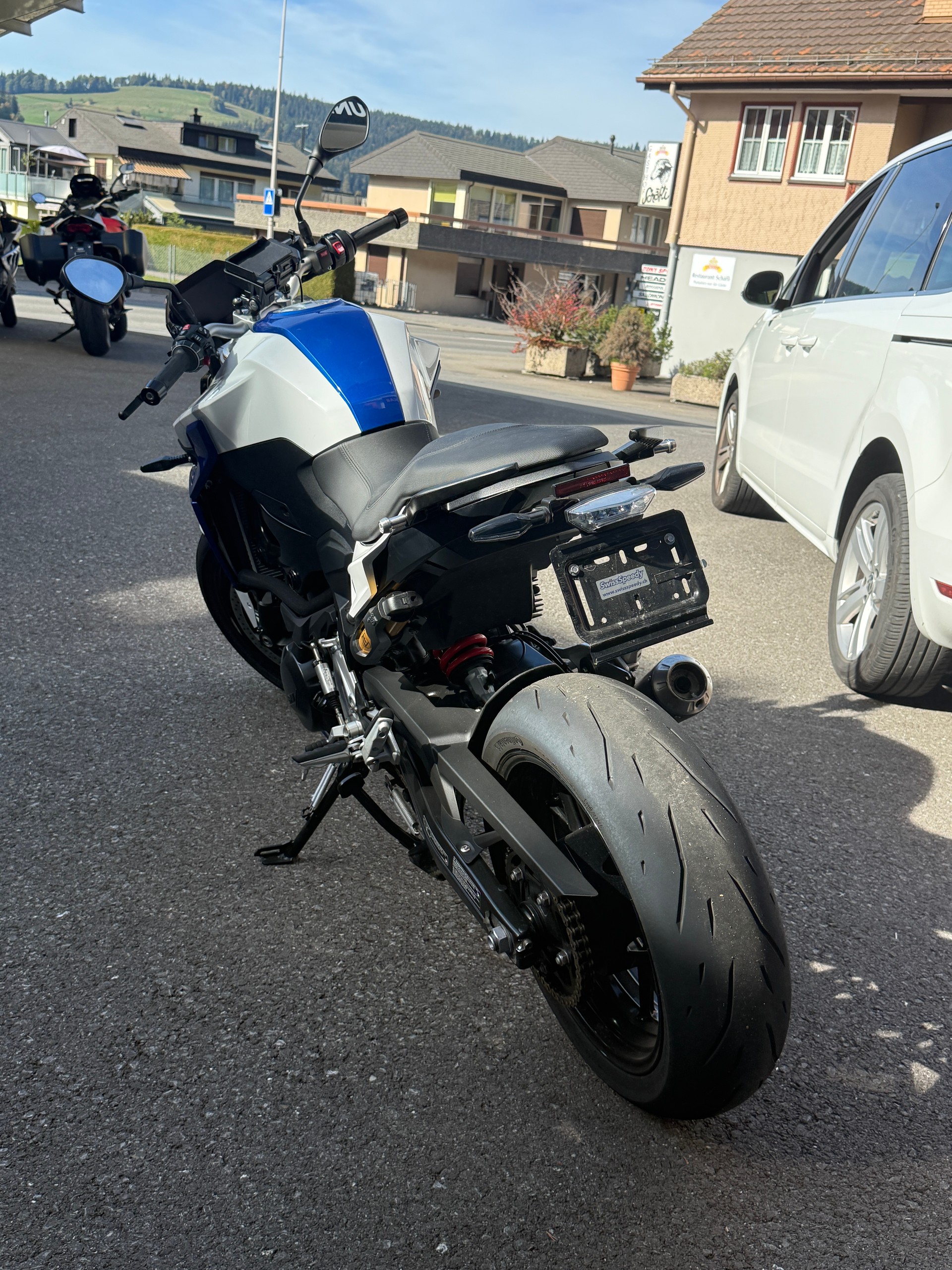 BMW F 900 R A2 ABS-image-2