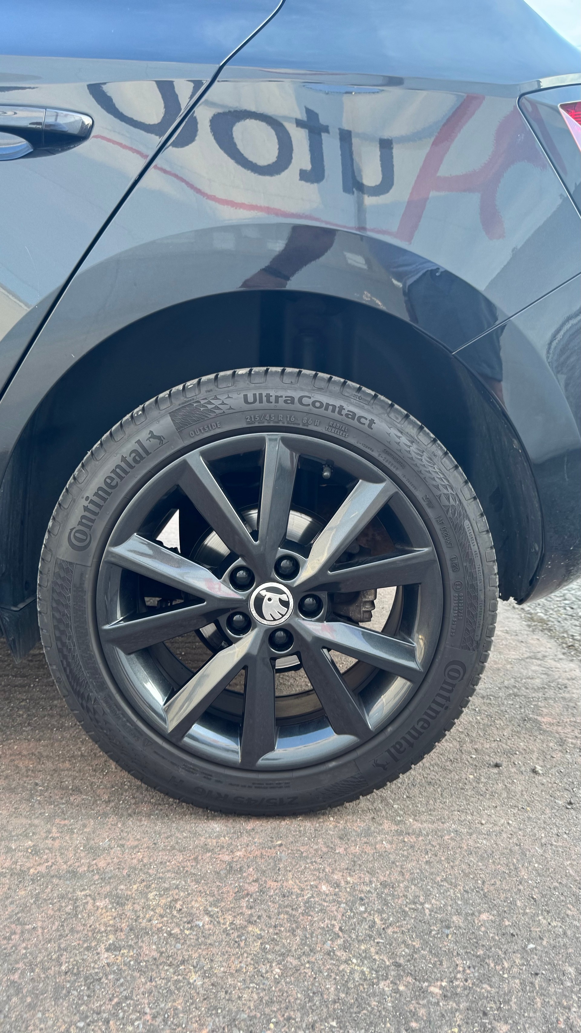 SKODA Fabia 1.2 TSI Style DSG-image-8