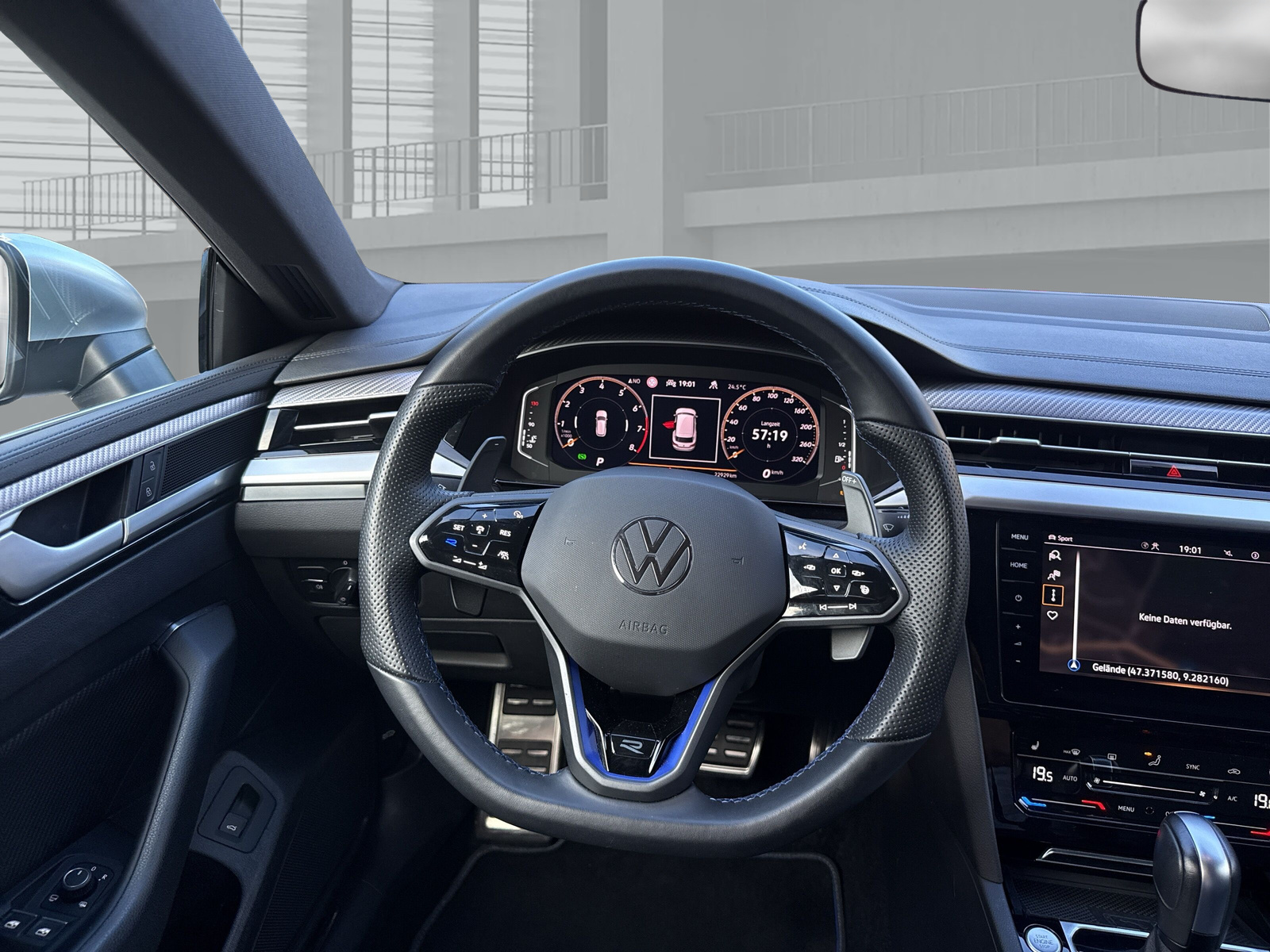 VW Arteon SB 2.0 TSI R 4Motion DSG-image-18