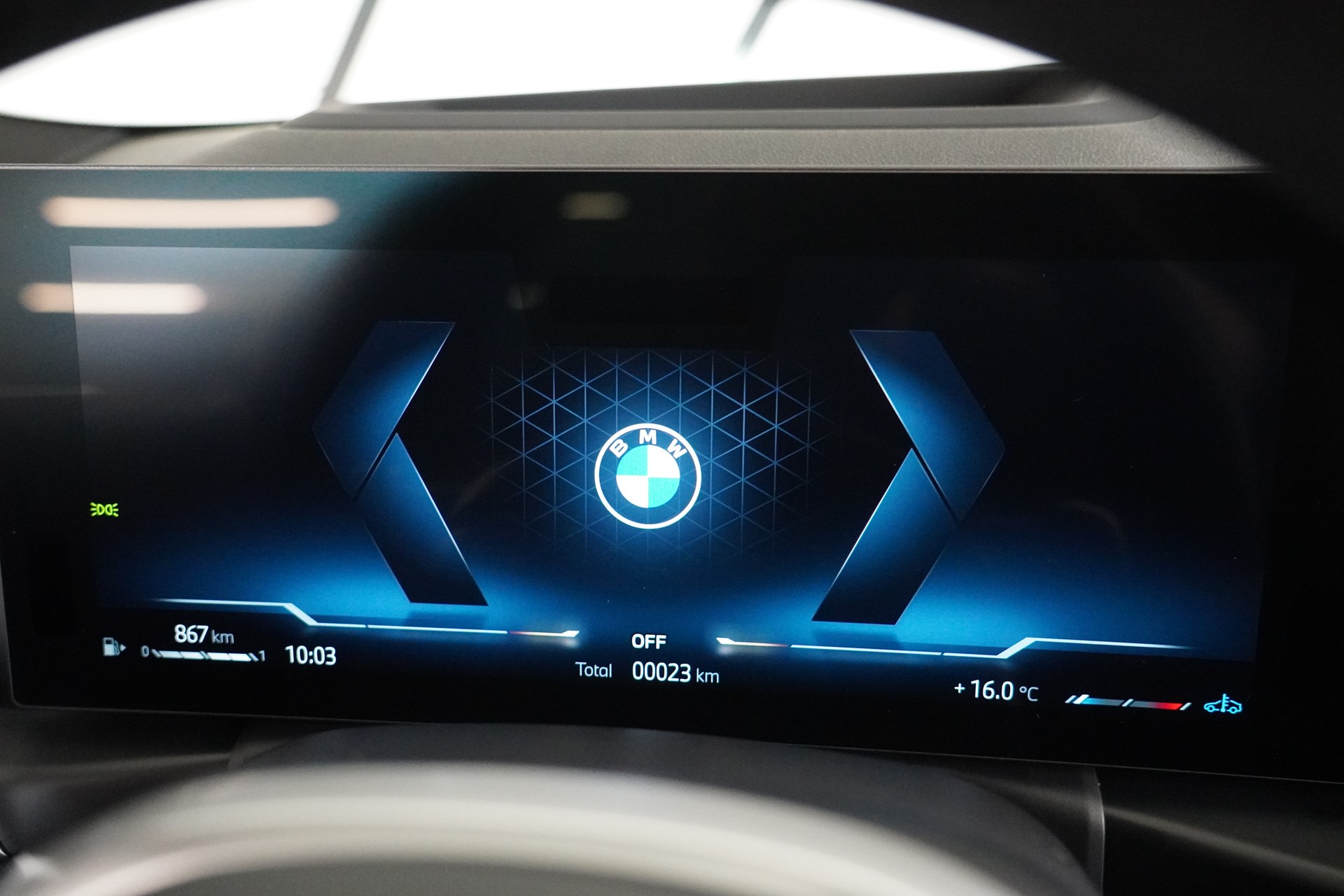 BMW 320d xDrive 48V Steptronic M Sport-image-21