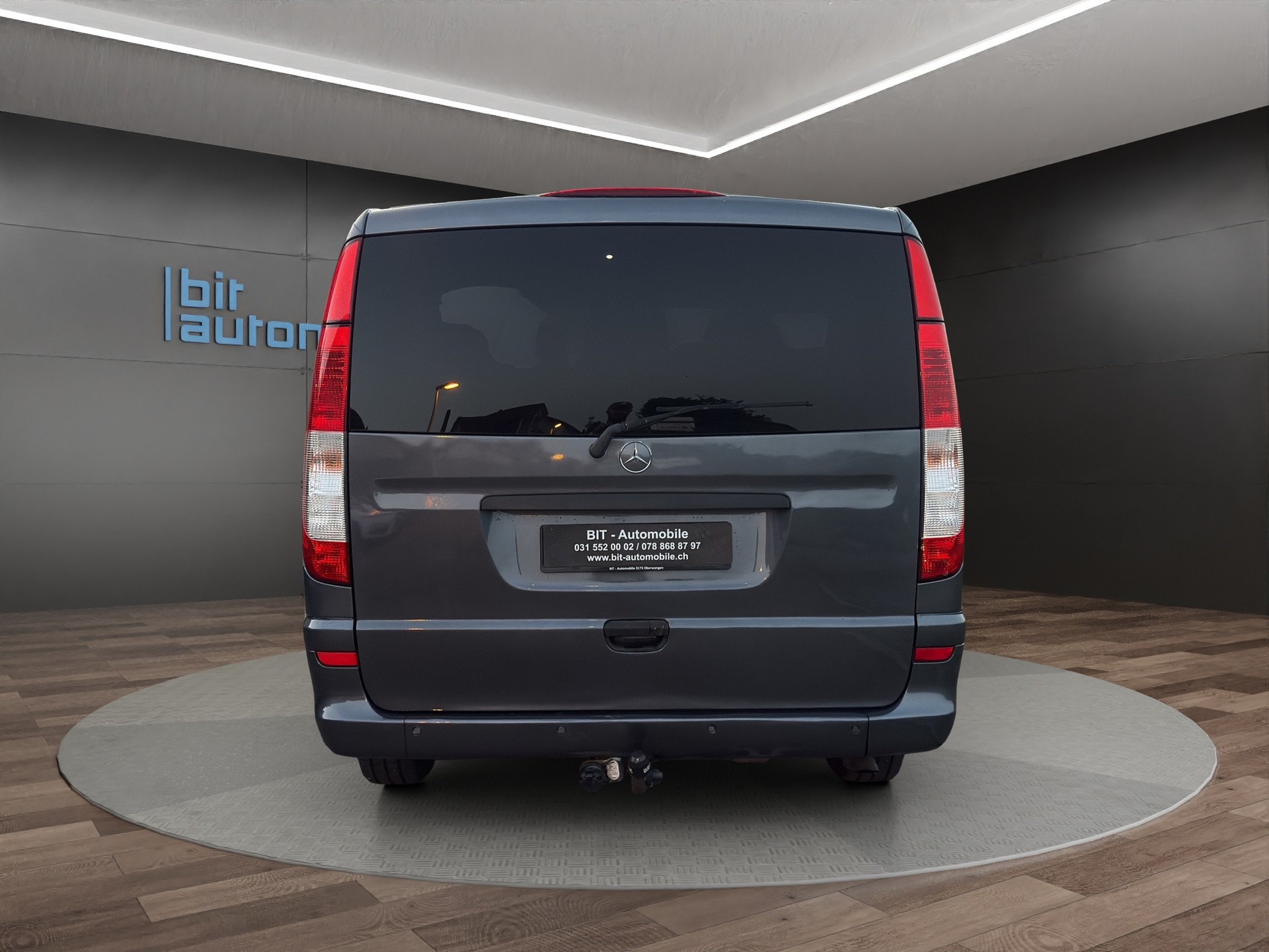 MERCEDES-BENZ Vito 116 CDI Blue Efficiency L 4Matic A 9Plätzer-image-5