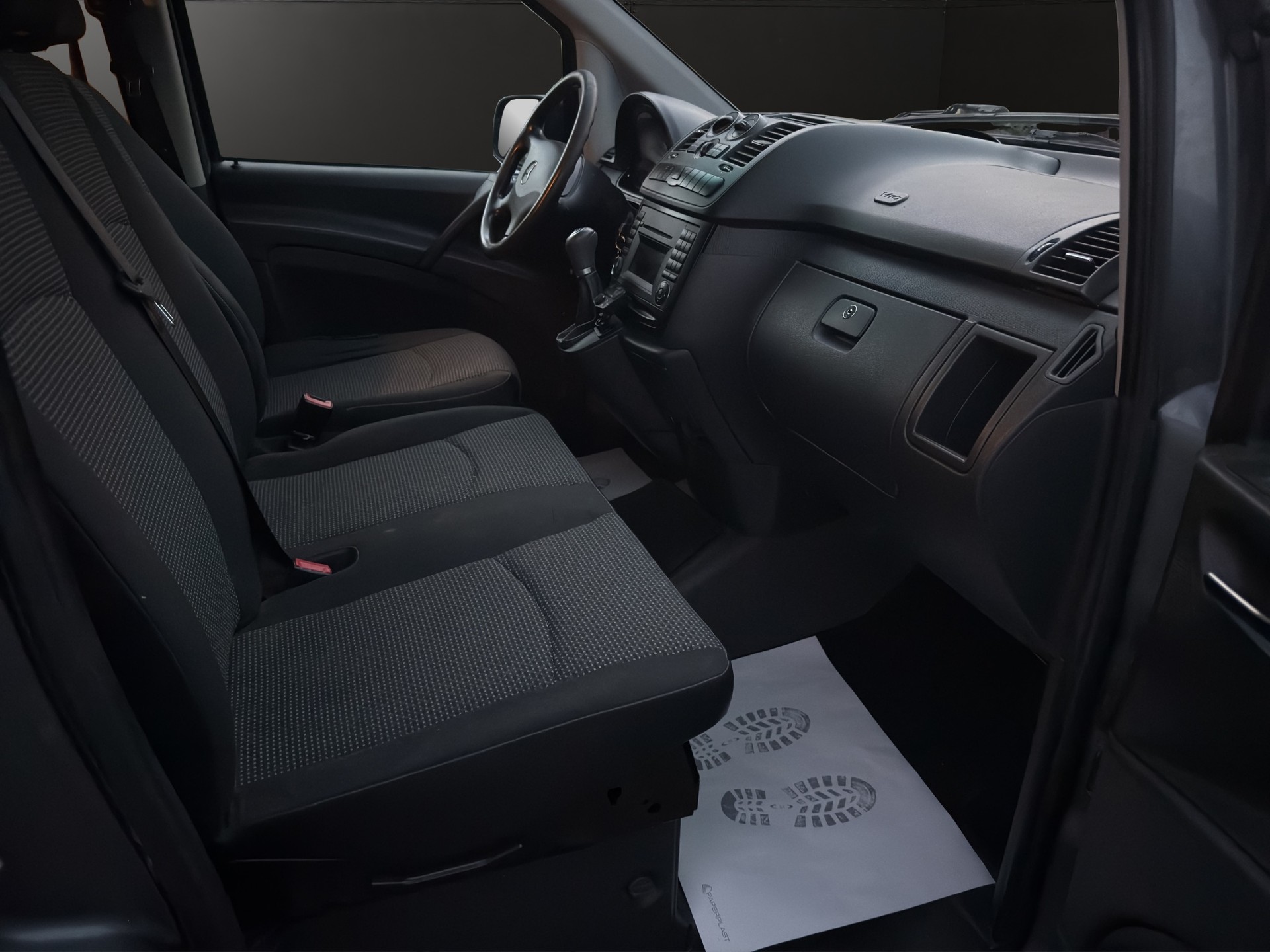 MERCEDES-BENZ Vito 116 CDI Blue Efficiency L 4Matic A 9Plätzer-image-7