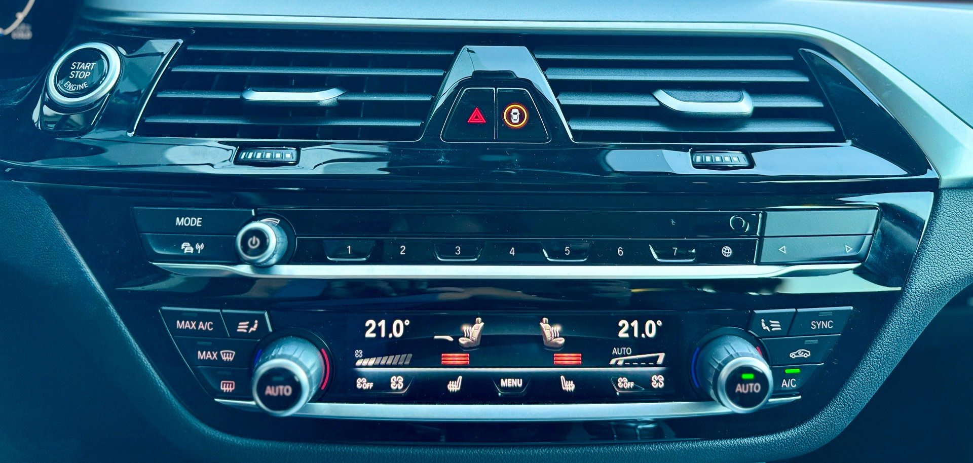 BMW 520d 48V Touring Steptronic / inkl. BMW Premium Selection Garantie-image-13