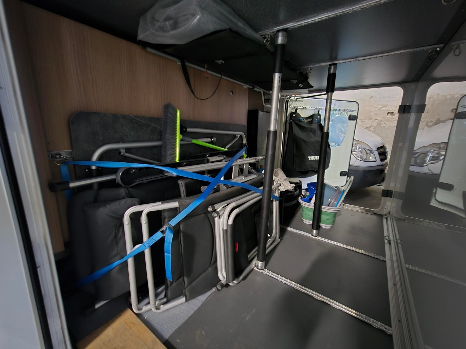 CARTHAGO C-Tourer I 143 LE Lightweight-image-1