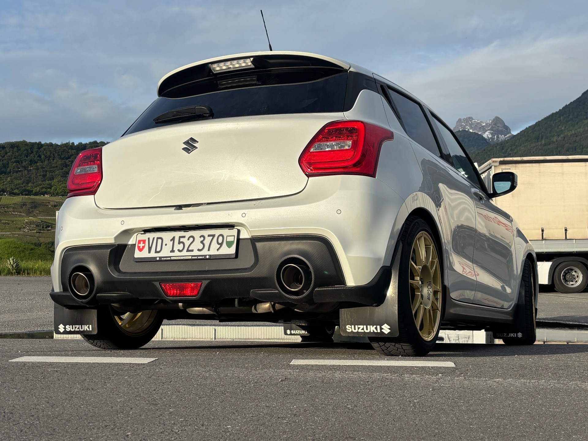 SUZUKI Swift Sport 1.4i 16V Compact Top Hybrid-image-2