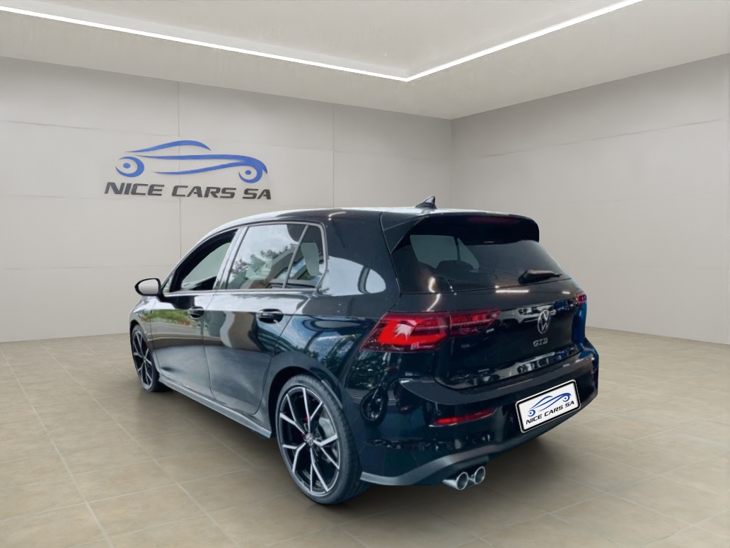 VW Golf 2.0 TDI GTD DSG-image-3