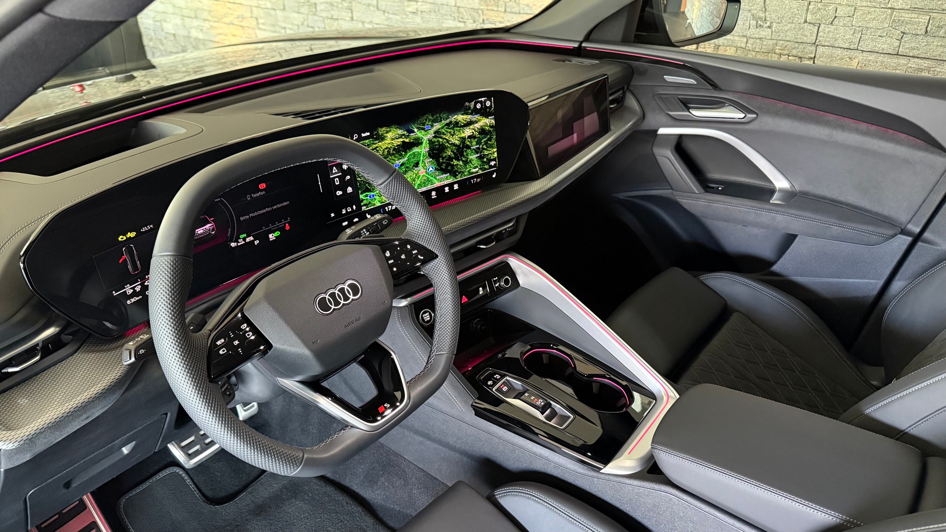 AUDI Q5 e-hybrid quattro 270 kW 367PS S-tronic S-Line Schweizer-Fahrzeug-image-16