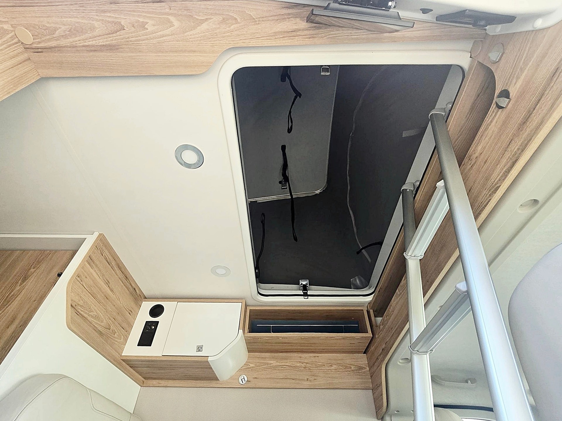 PILOTE V 630 J 2,3 DIESEL HUBDACH FIAT DUCATO MJ 140-image-12