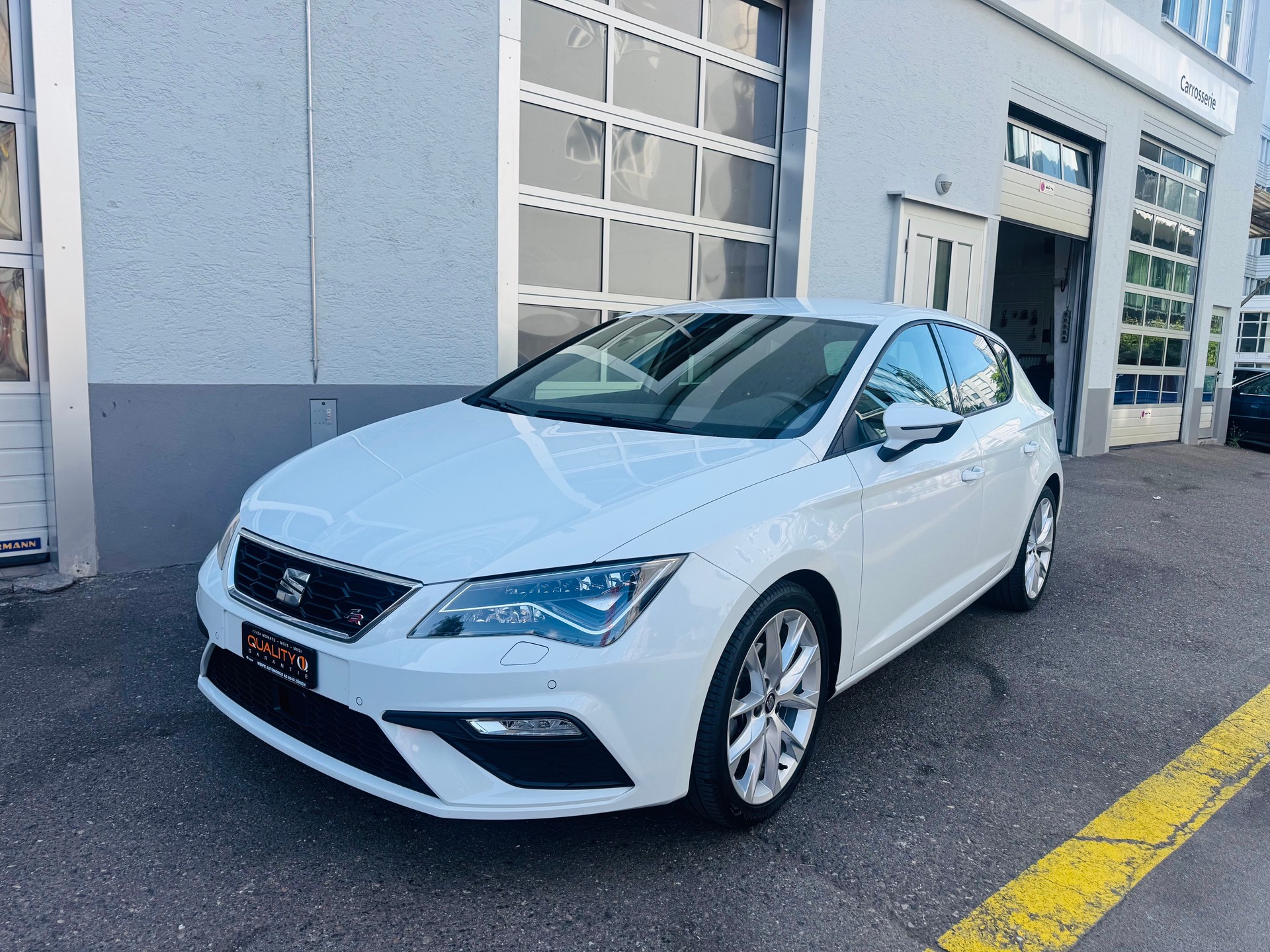 SEAT Leon 1.5 TSI EVO SWISS FR DSG-image-2