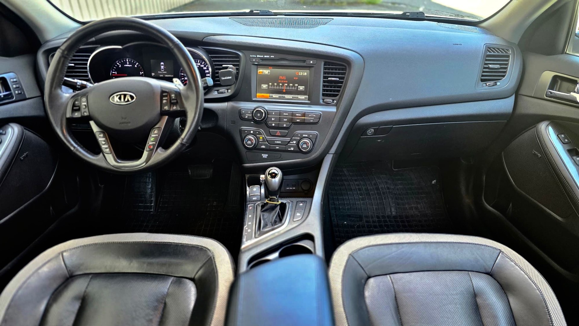 KIA Optima 1.7 CRDi Style Automatic-image-12