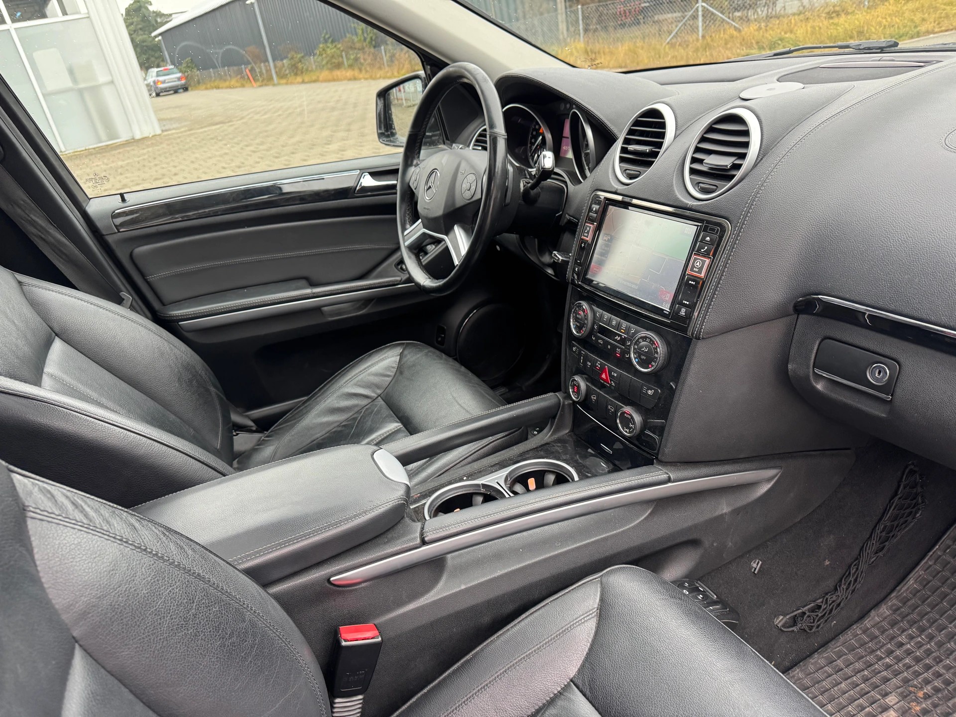 MERCEDES-BENZ GL 450 CDI 4Matic 7G-Tronic-image-7