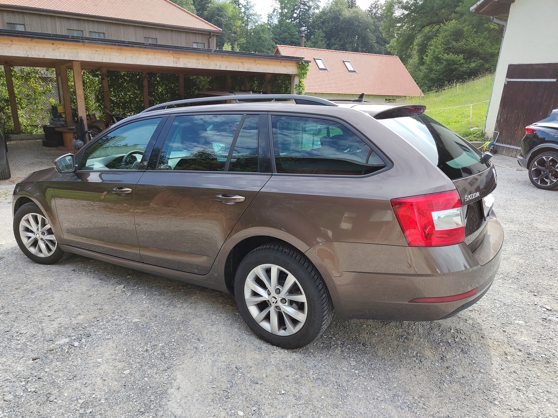 SKODA 1.5 TSI Clever DSG-image-2
