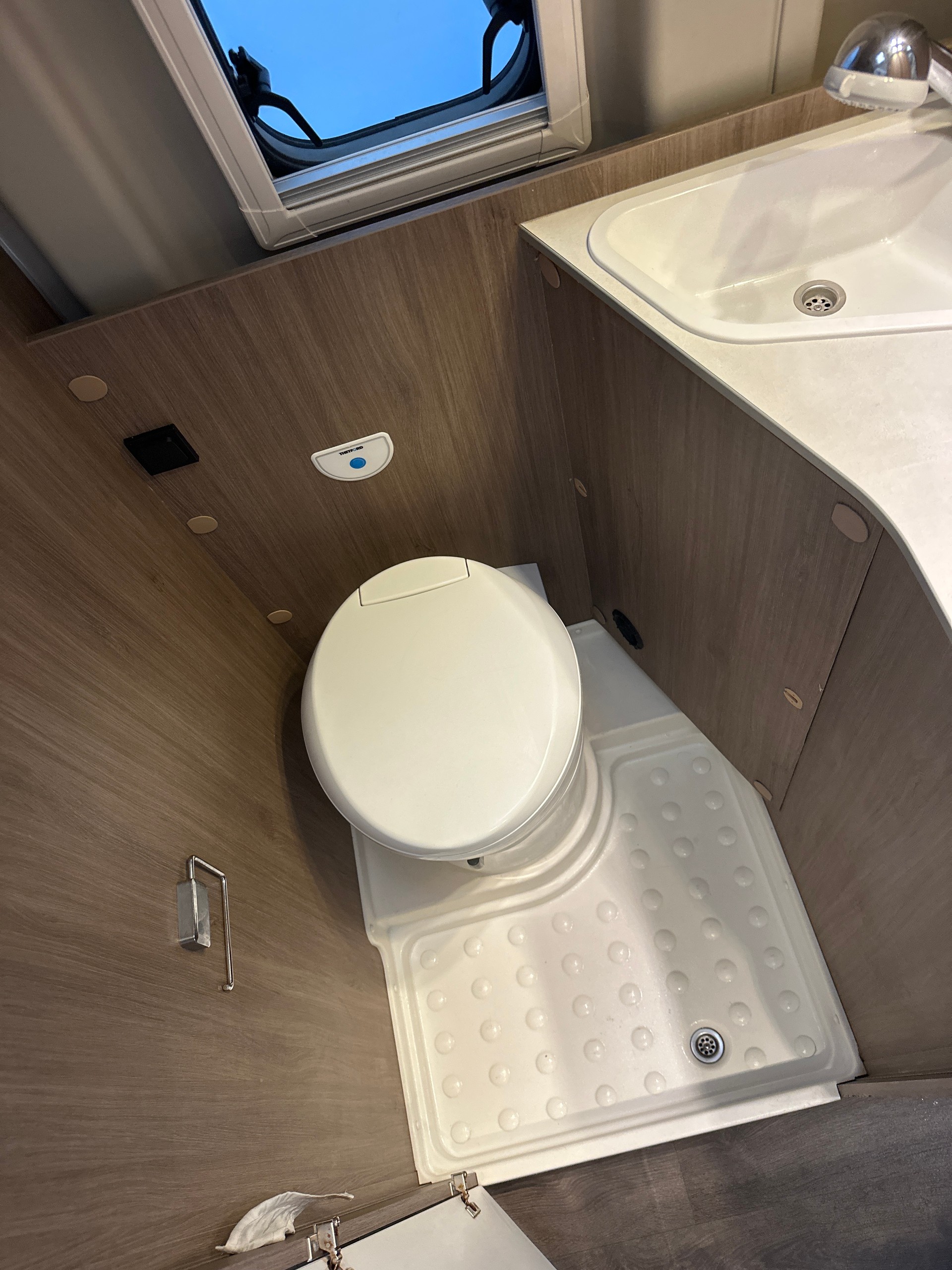 PEUGEOT 2024 Peugeot Boxer | Schaltgetriebe | Voll ausgestattet-image-7