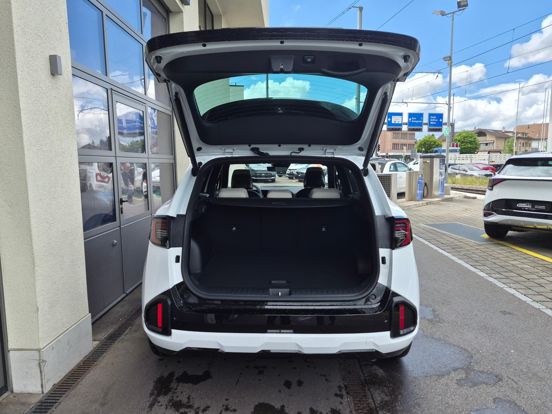 KIA Sportage 1.6 T-GDi PHEV GT-Line-image-9