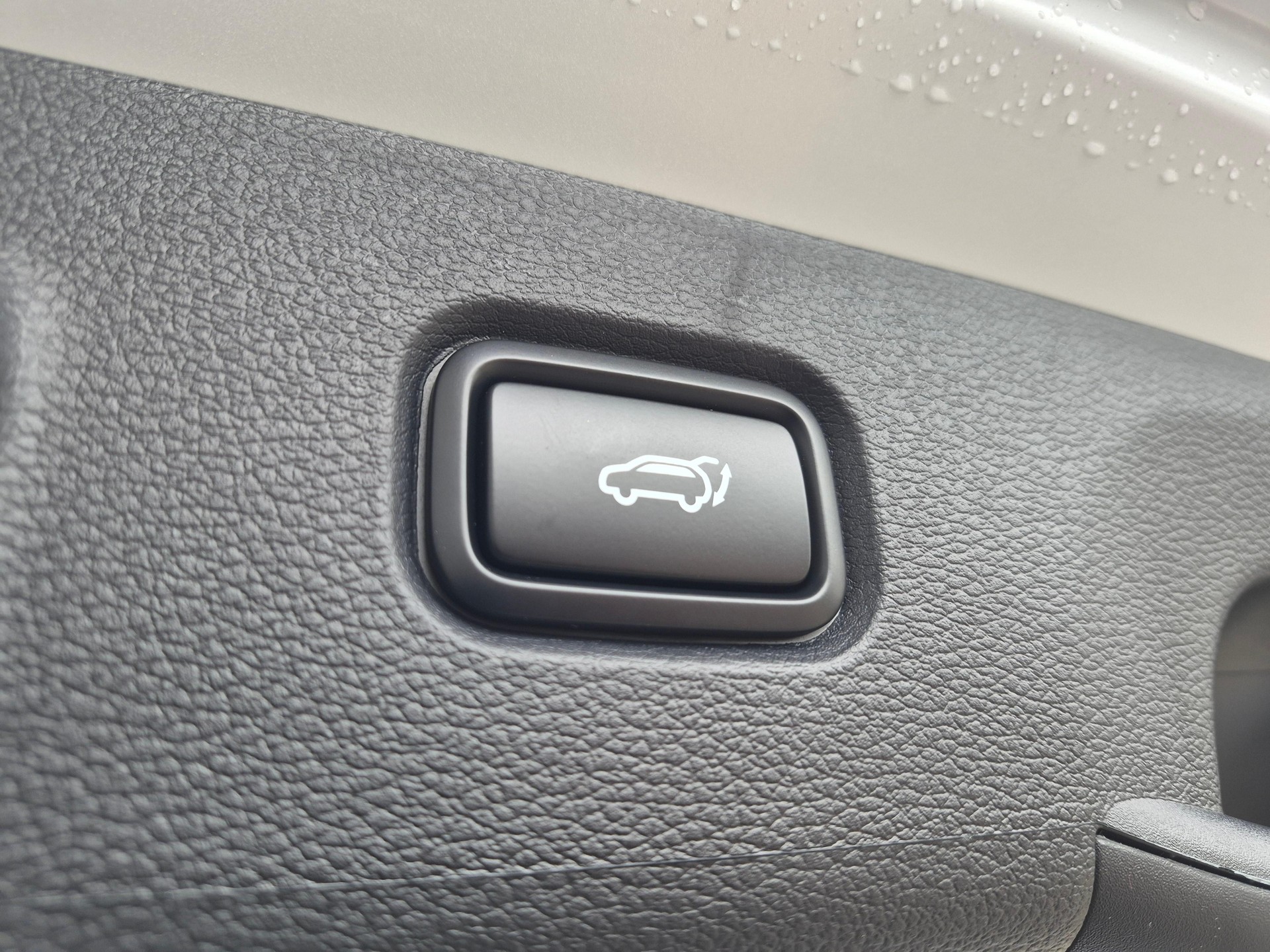 KIA Sportage 1.6 T-GDi PHEV GT-Line-image-11