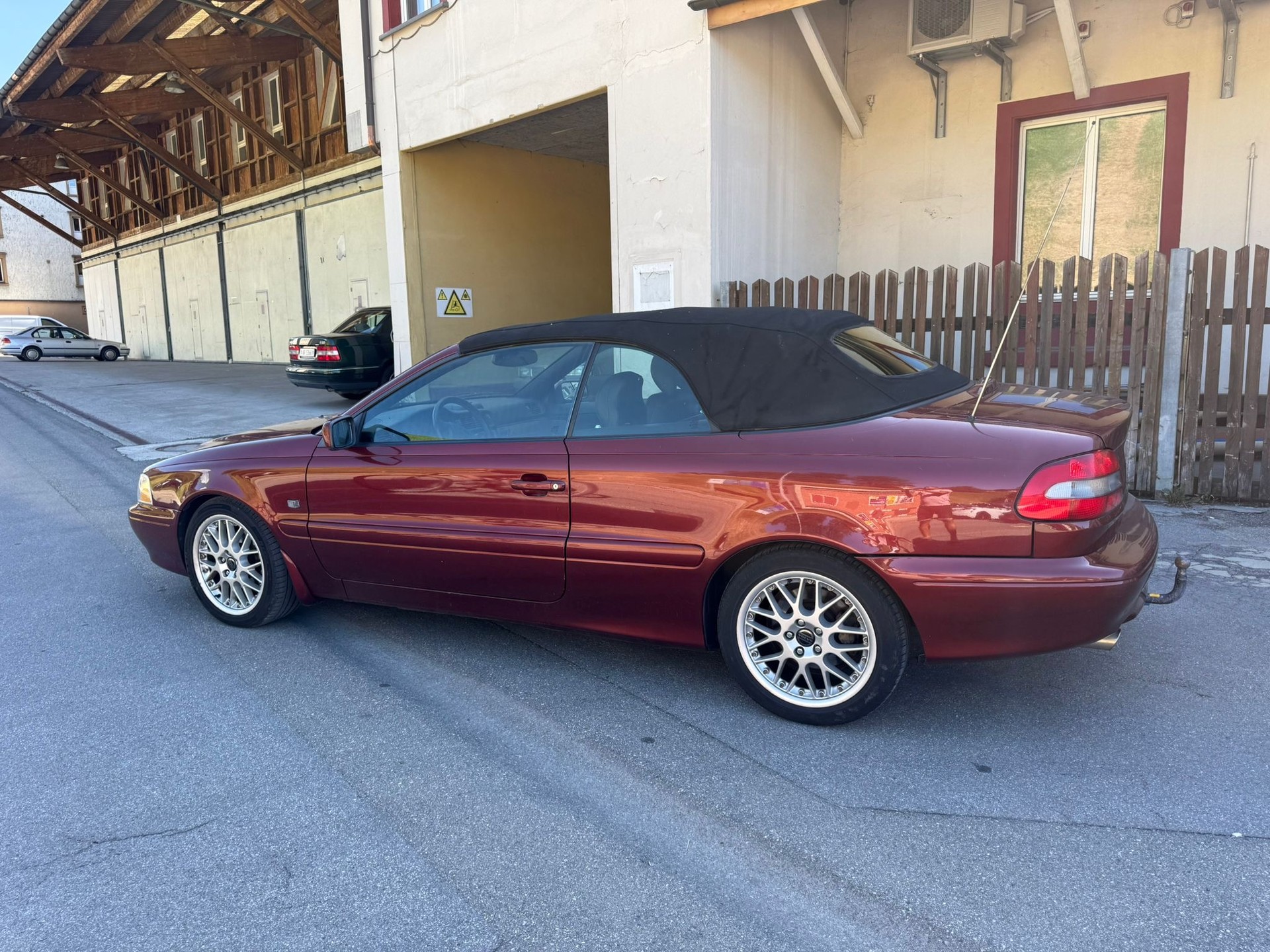 VOLVO C70 Cabriolet 2.4T-image-7