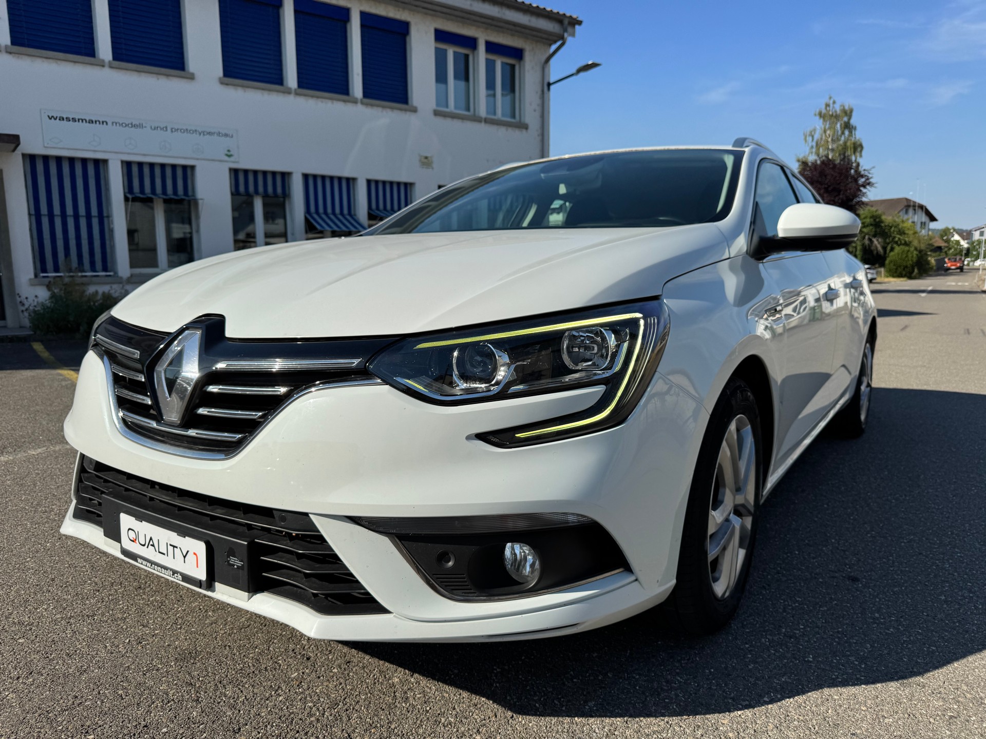 RENAULT Mégane Grandtour 1.5 dCi Business EDC-image-0