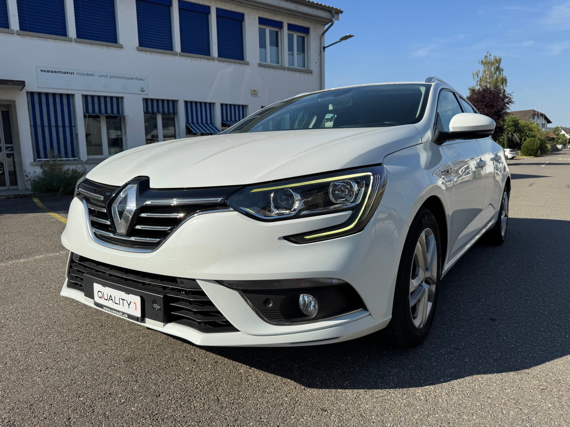 RENAULT Mégane Grandtour 1.5 dCi Business EDC-image-7