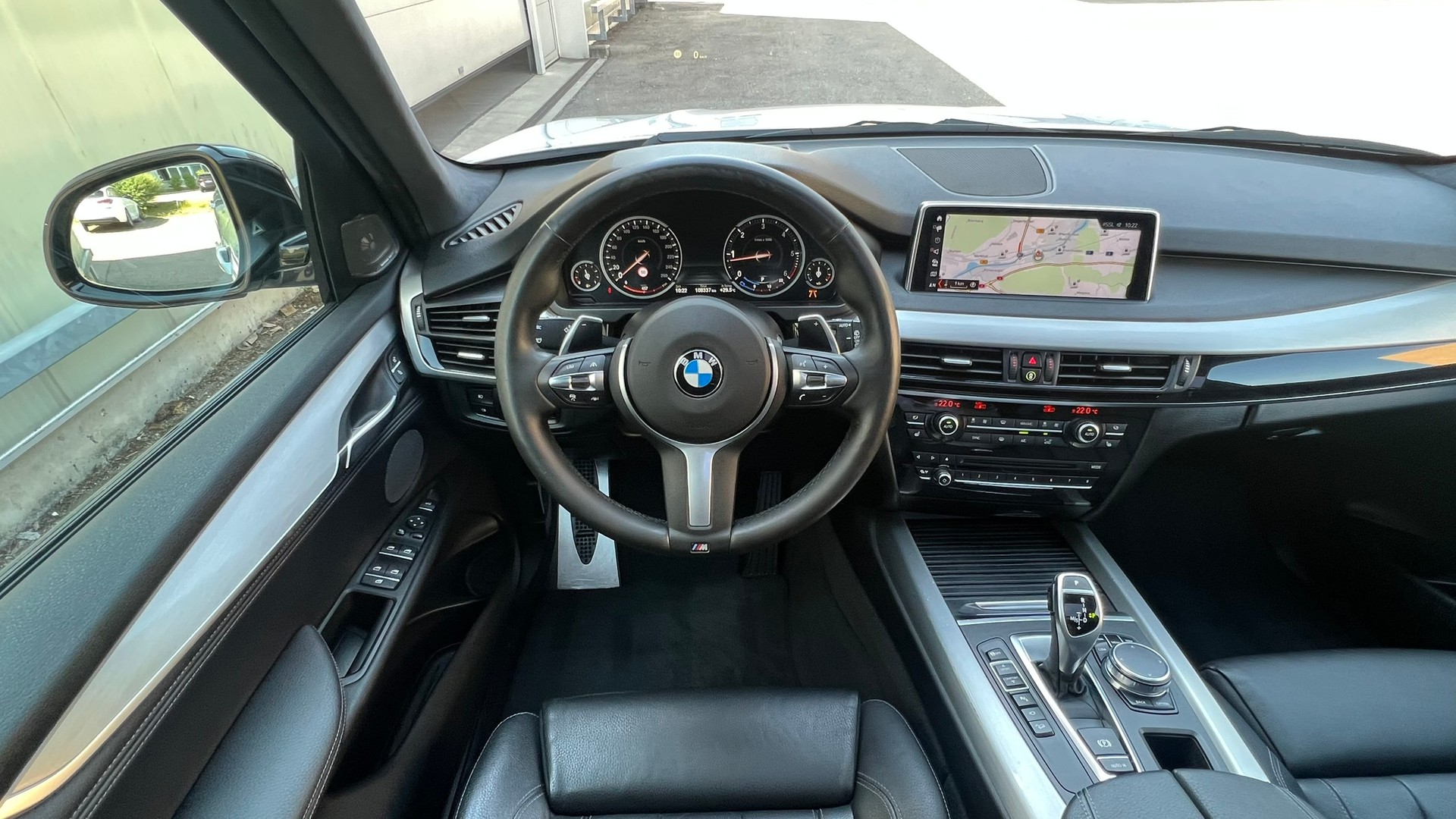BMW X5 xDRIVE 40d PURE M SPORT PLUS STEPTRONIC l 258 PS-image-18