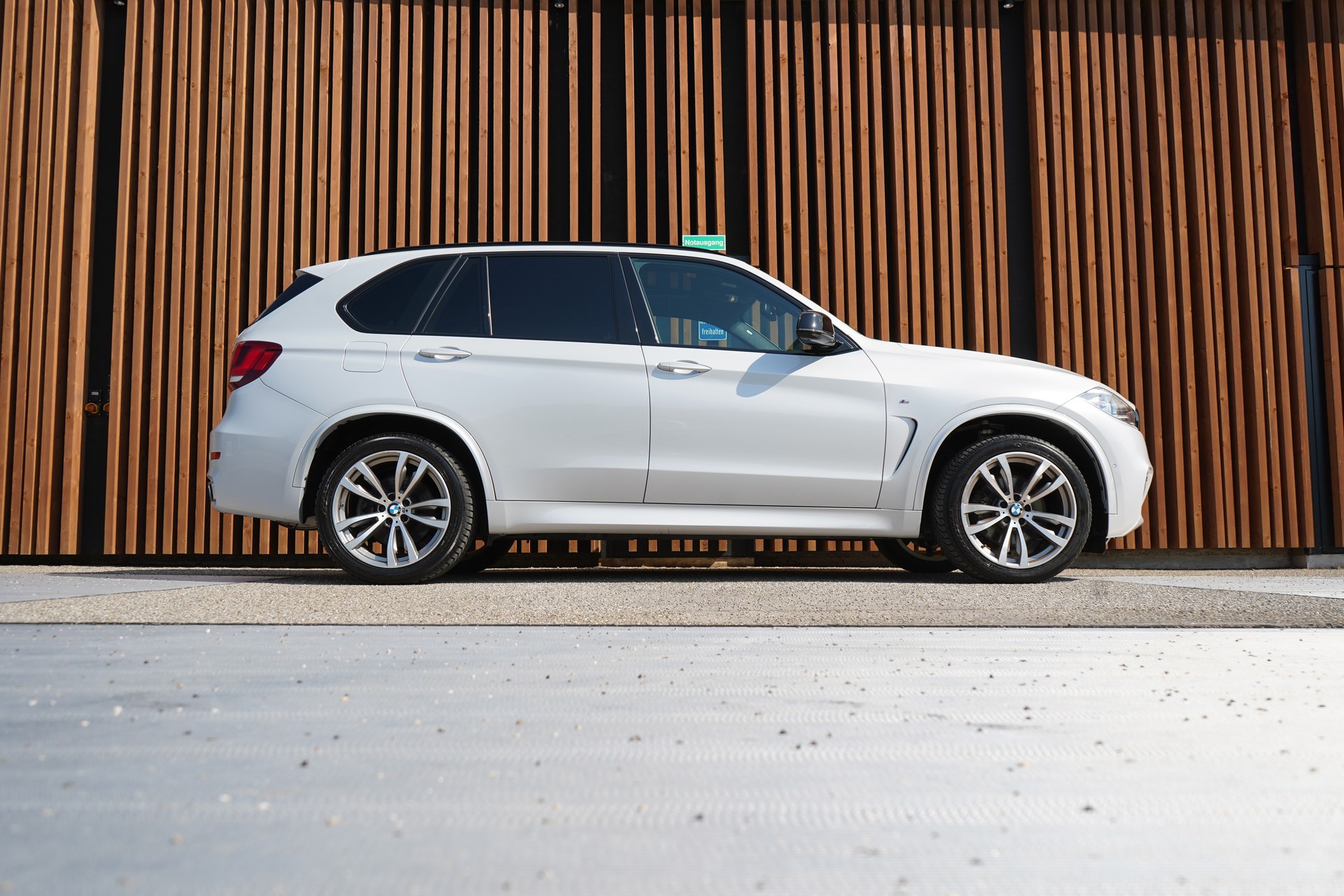 BMW X5 xDRIVE 40d PURE M SPORT PLUS STEPTRONIC l 258 PS-image-0