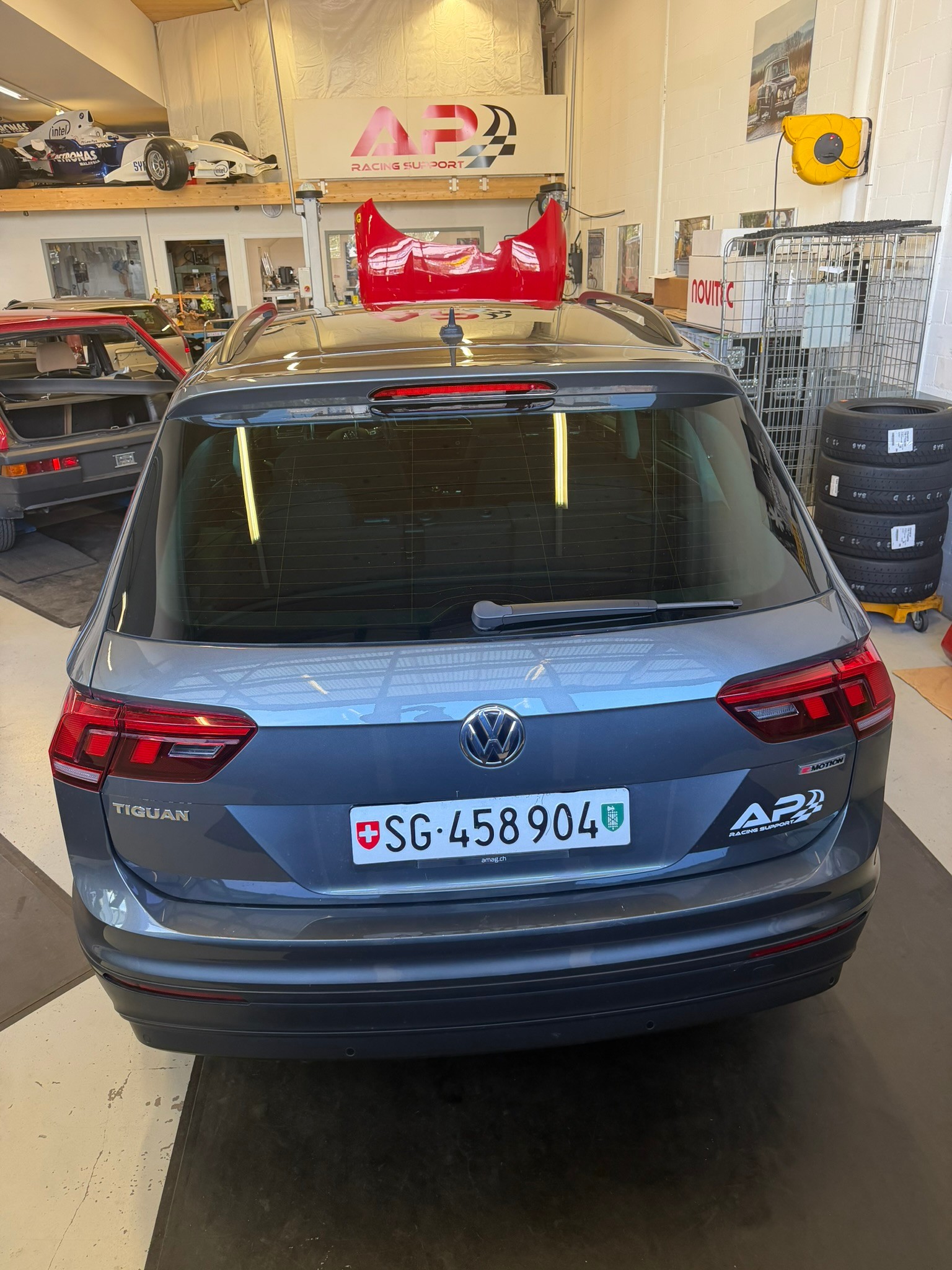 VW 2.0 TDI SCR 70th anniversary-image-3