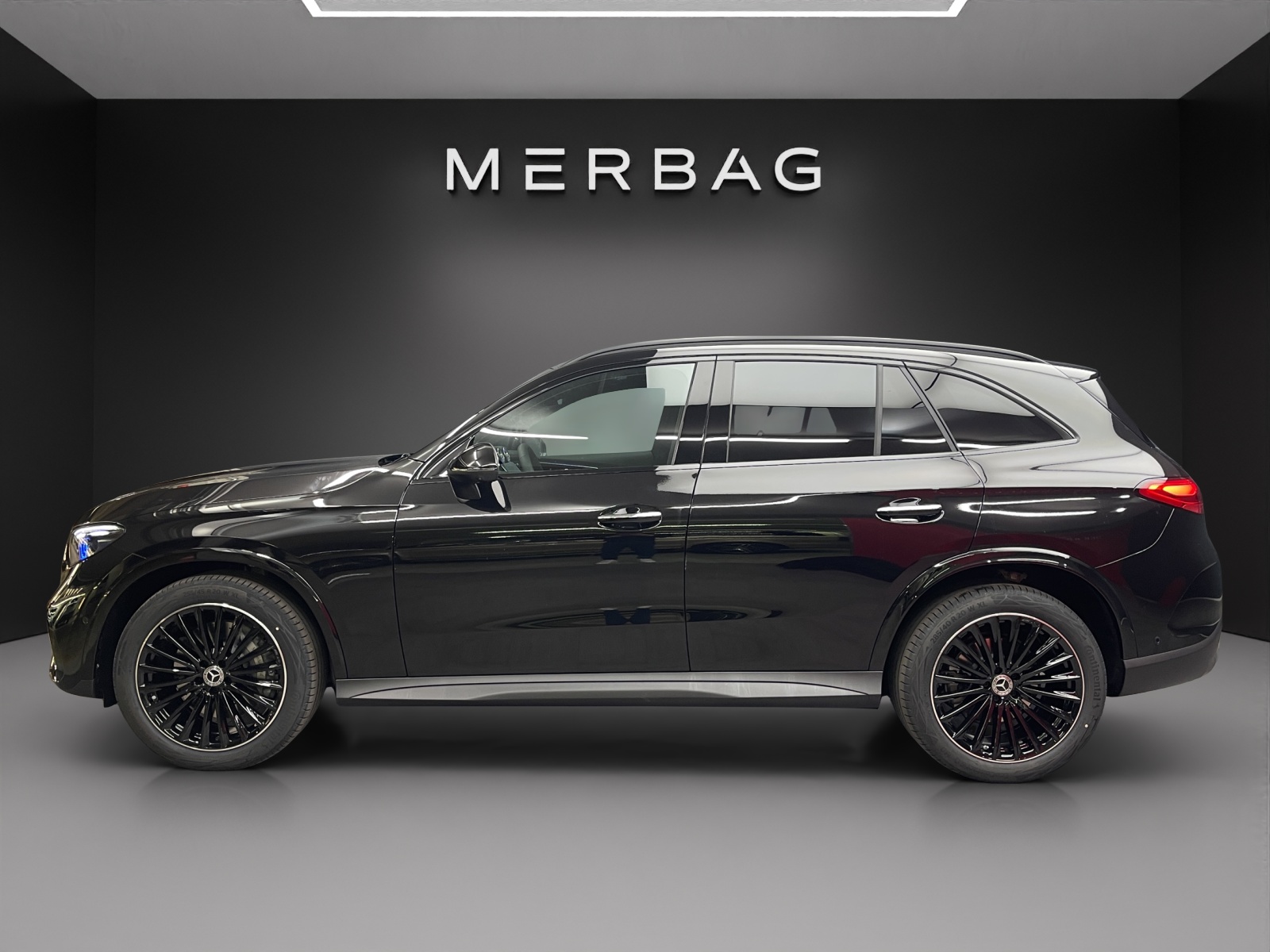 MERCEDES-BENZ GLC 220 d 4MATIC-image-2