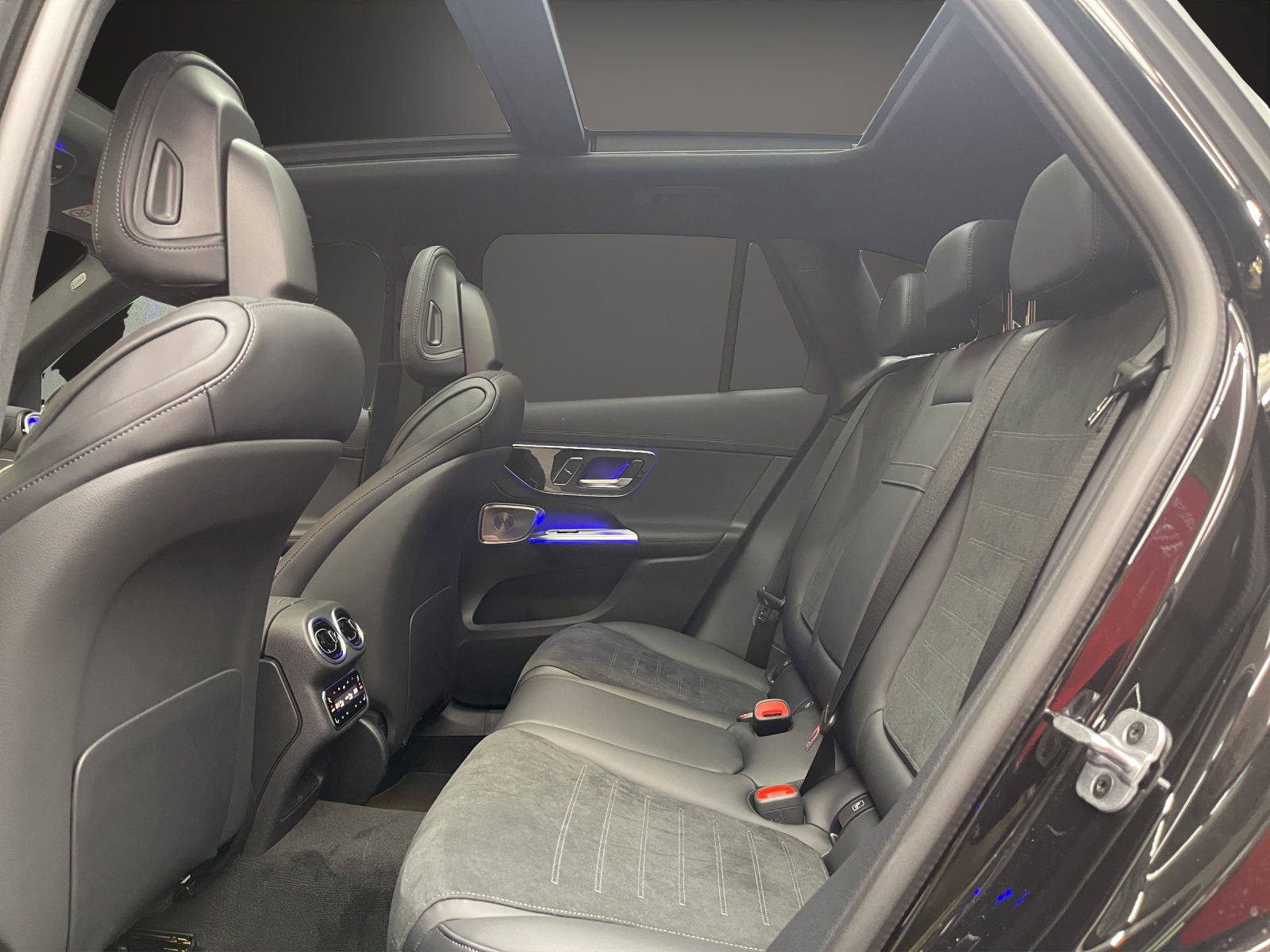 MERCEDES-BENZ GLC 220 d 4MATIC-image-7