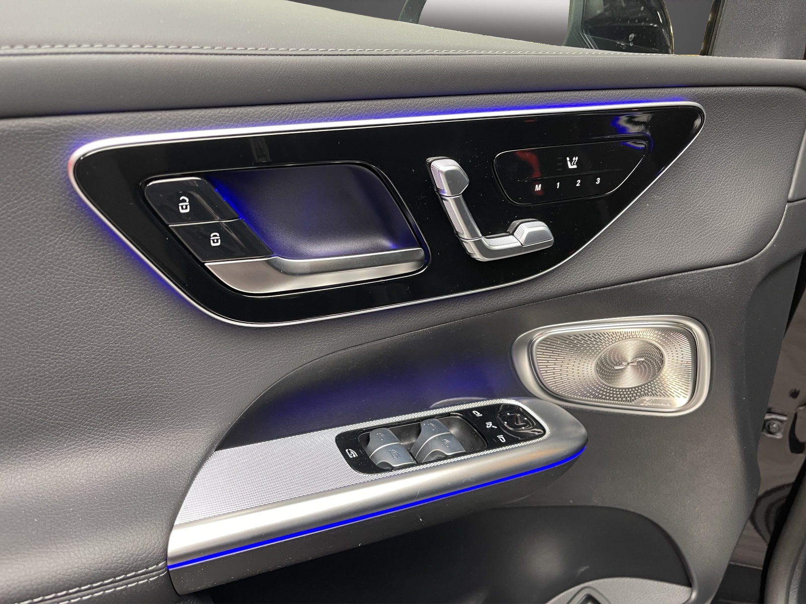 MERCEDES-BENZ GLC 220 d 4MATIC-image-11