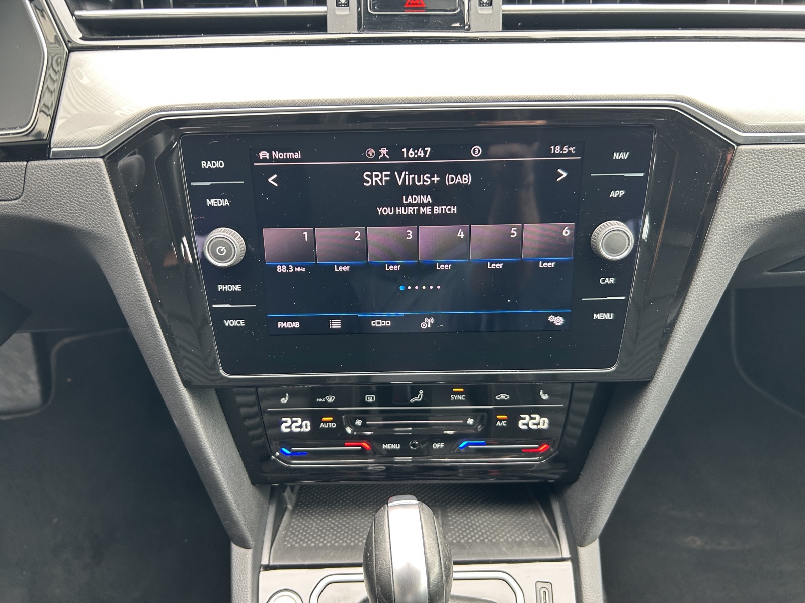 VW Passat 2.0 TDI BMT Business DSG-image-10