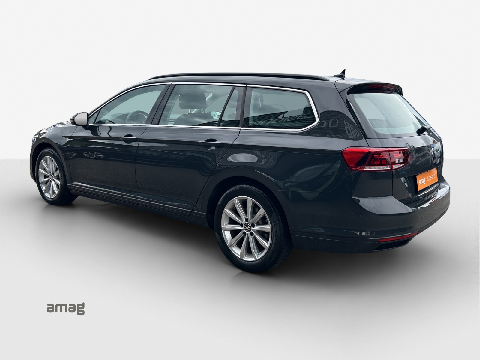 VW Passat 2.0 TDI BMT Business DSG-image-2