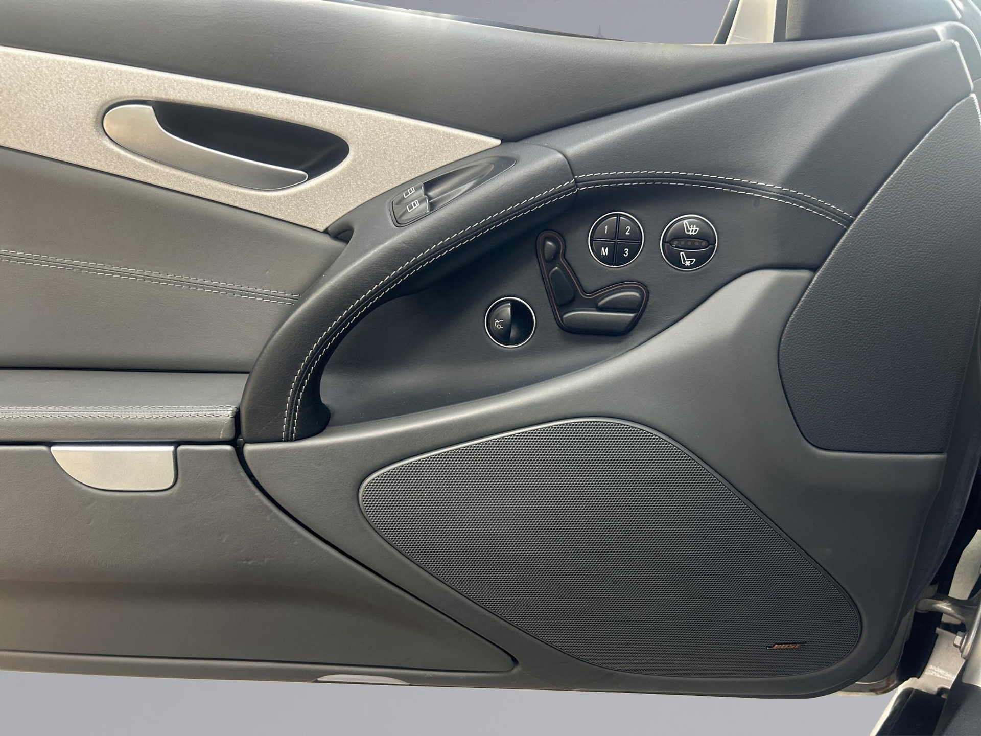 MERCEDES-BENZ SL 55 V8 AMG Cabriolet-image-15