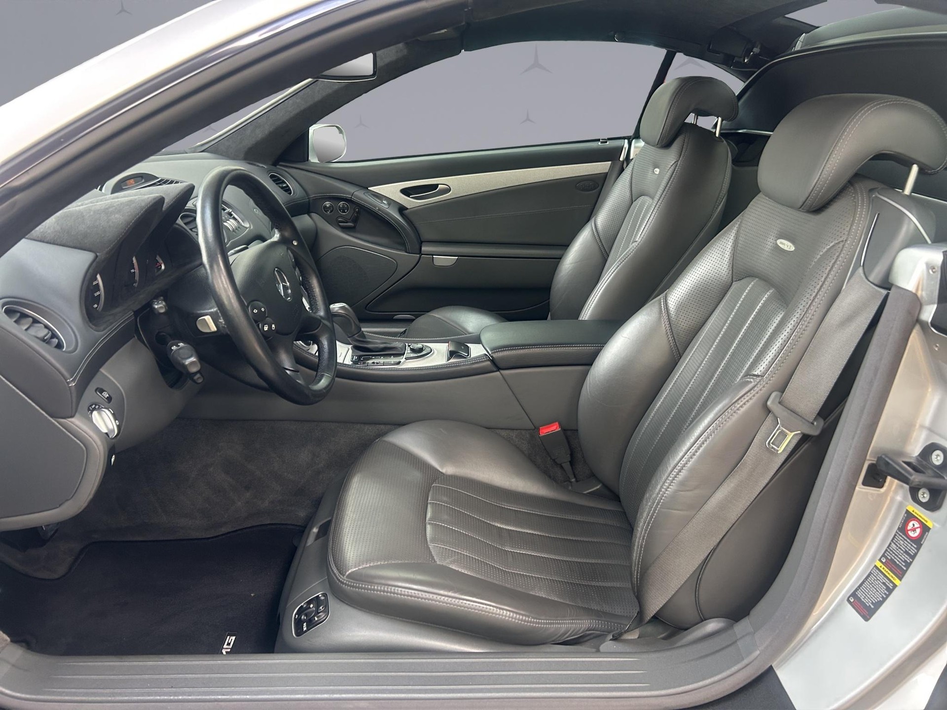 MERCEDES-BENZ SL 55 V8 AMG Cabriolet-image-8