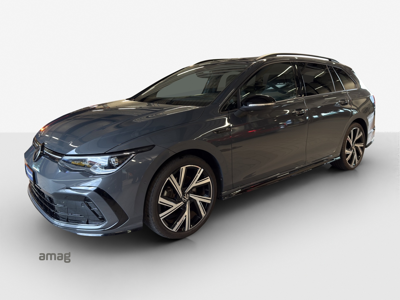 VW Golf Variant 2.0 TSI R-Line DSG 4Motion-image-0