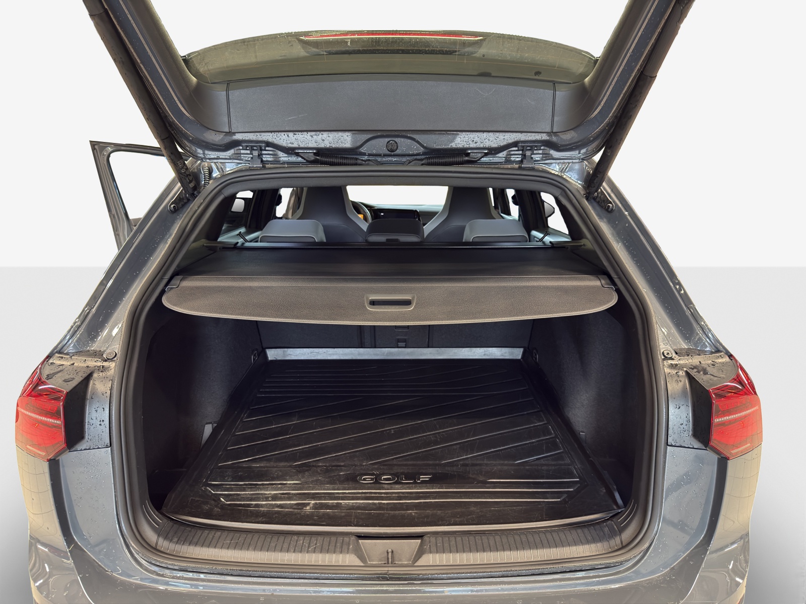 VW Golf Variant 2.0 TSI R-Line DSG 4Motion-image-12