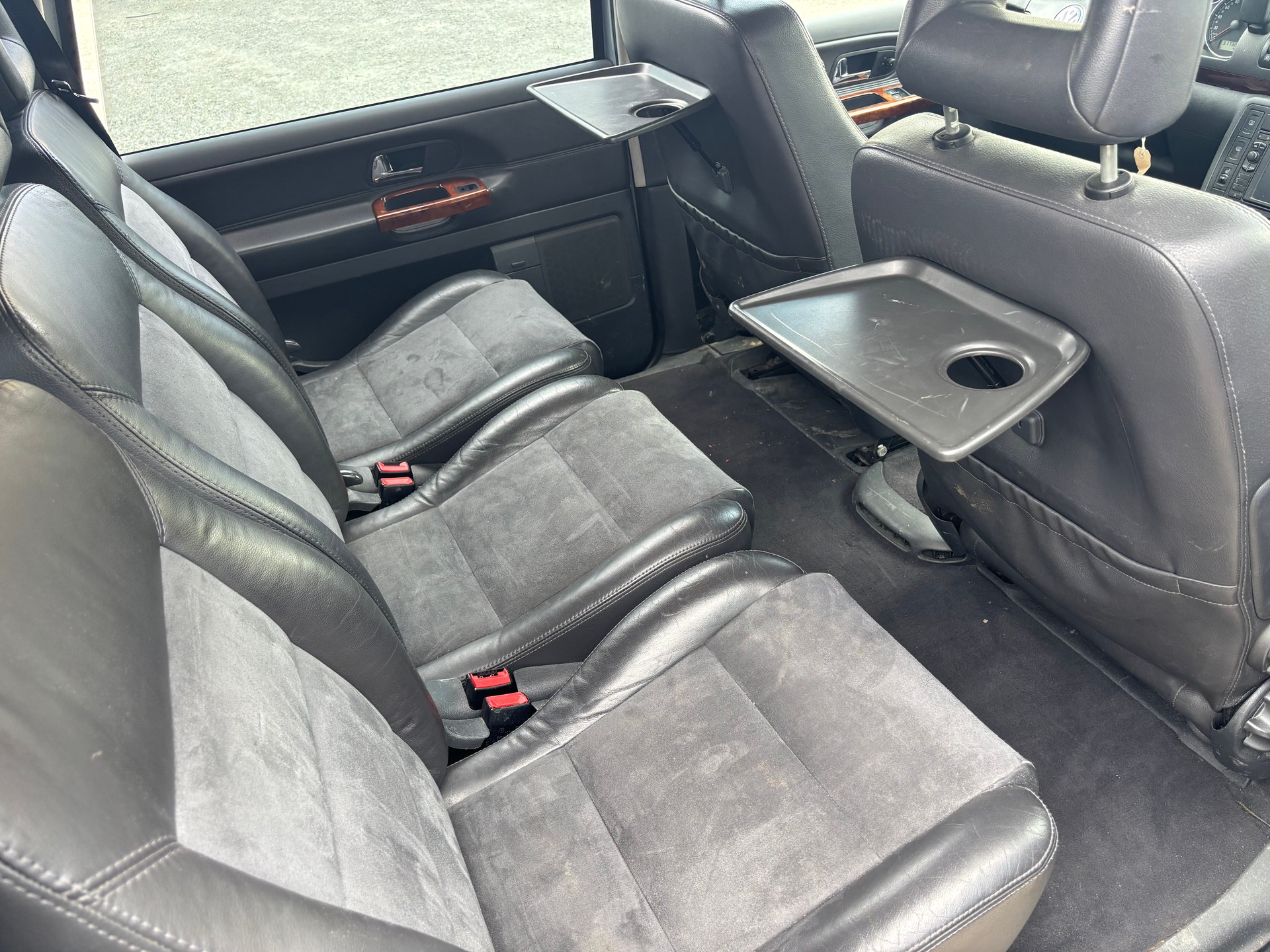 VW Sharan 1.9 TDI Highline 4Motion-image-9