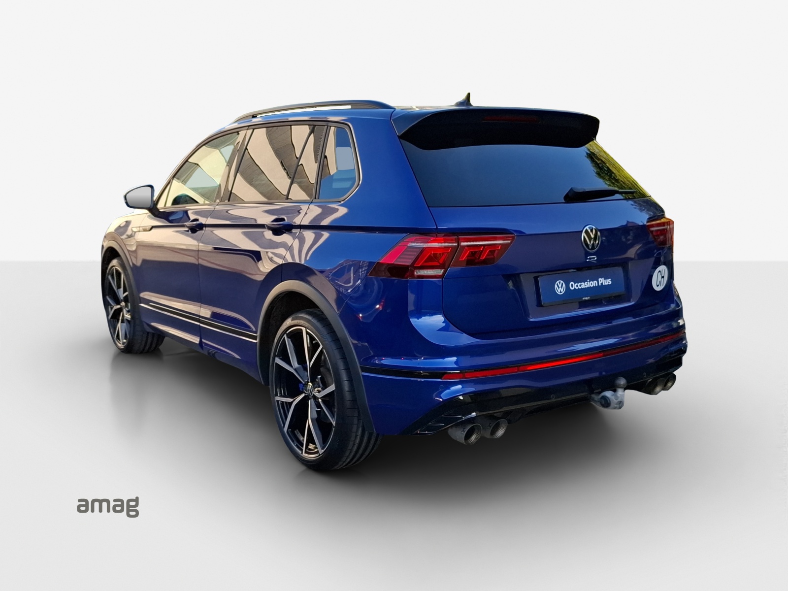 VW Tiguan 2.0TSI R 4Motion DSG-image-2