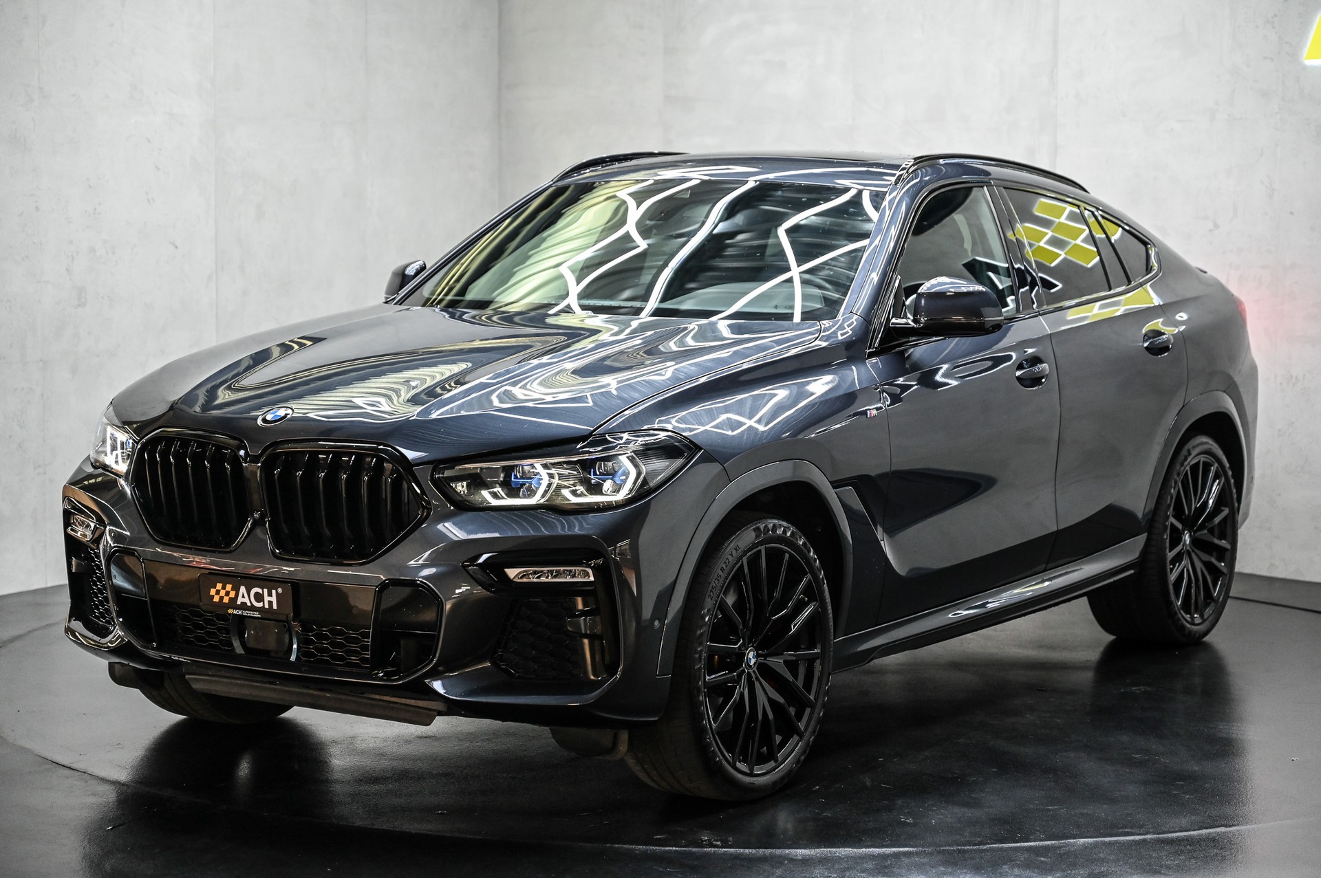 BMW X6 M50i-image-2