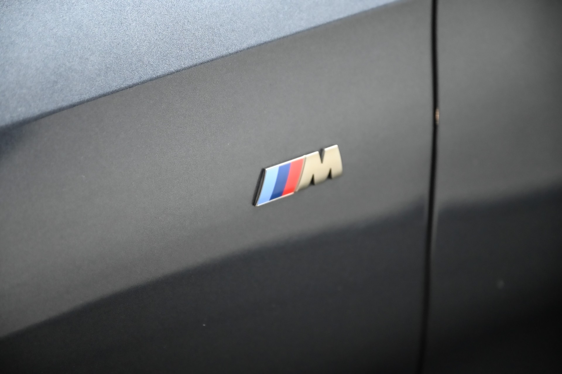 BMW X6 M50i-image-14