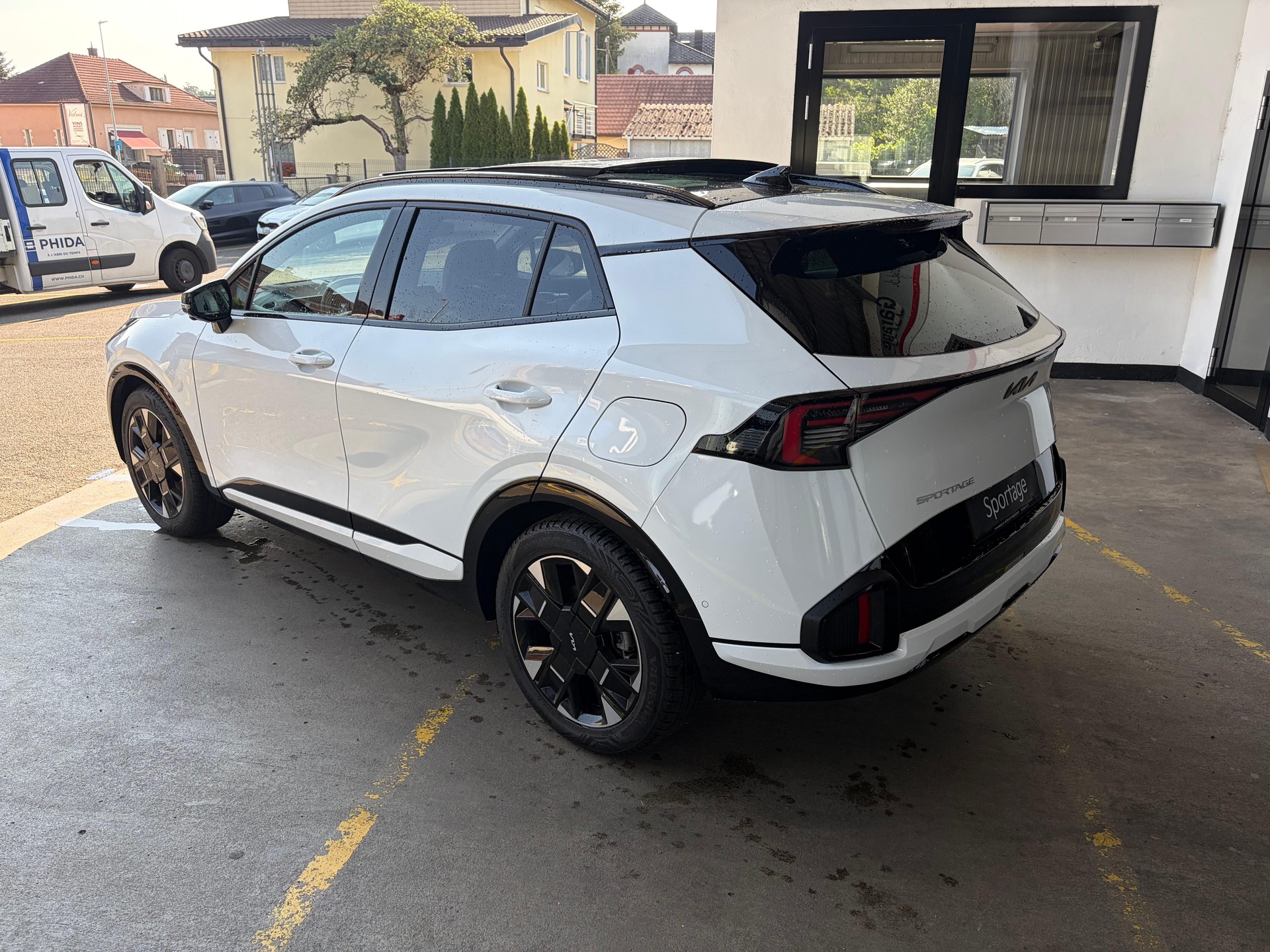 KIA Sportage 1.6 T GT-Line-image-3