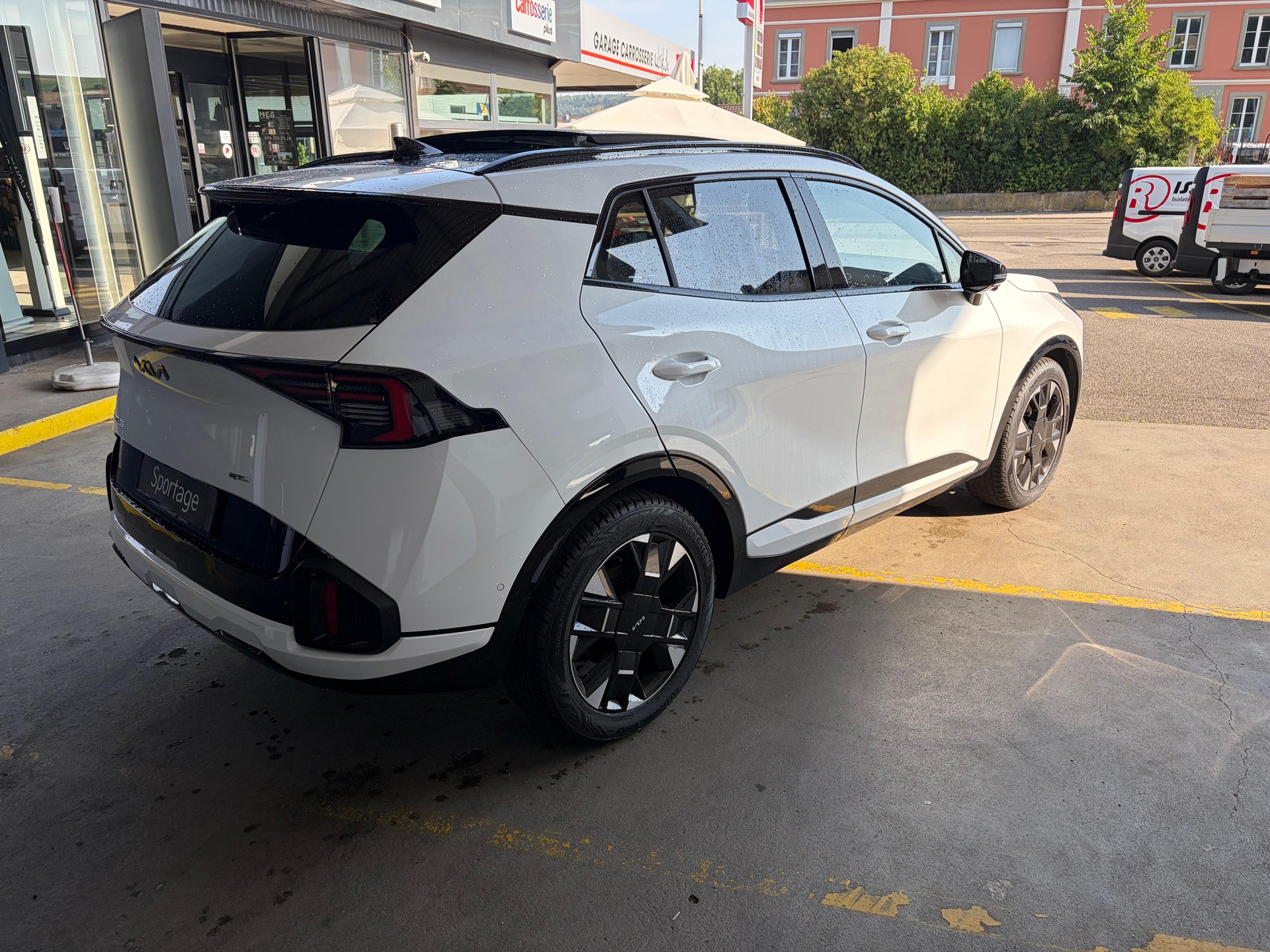 KIA Sportage 1.6 T GT-Line-image-2