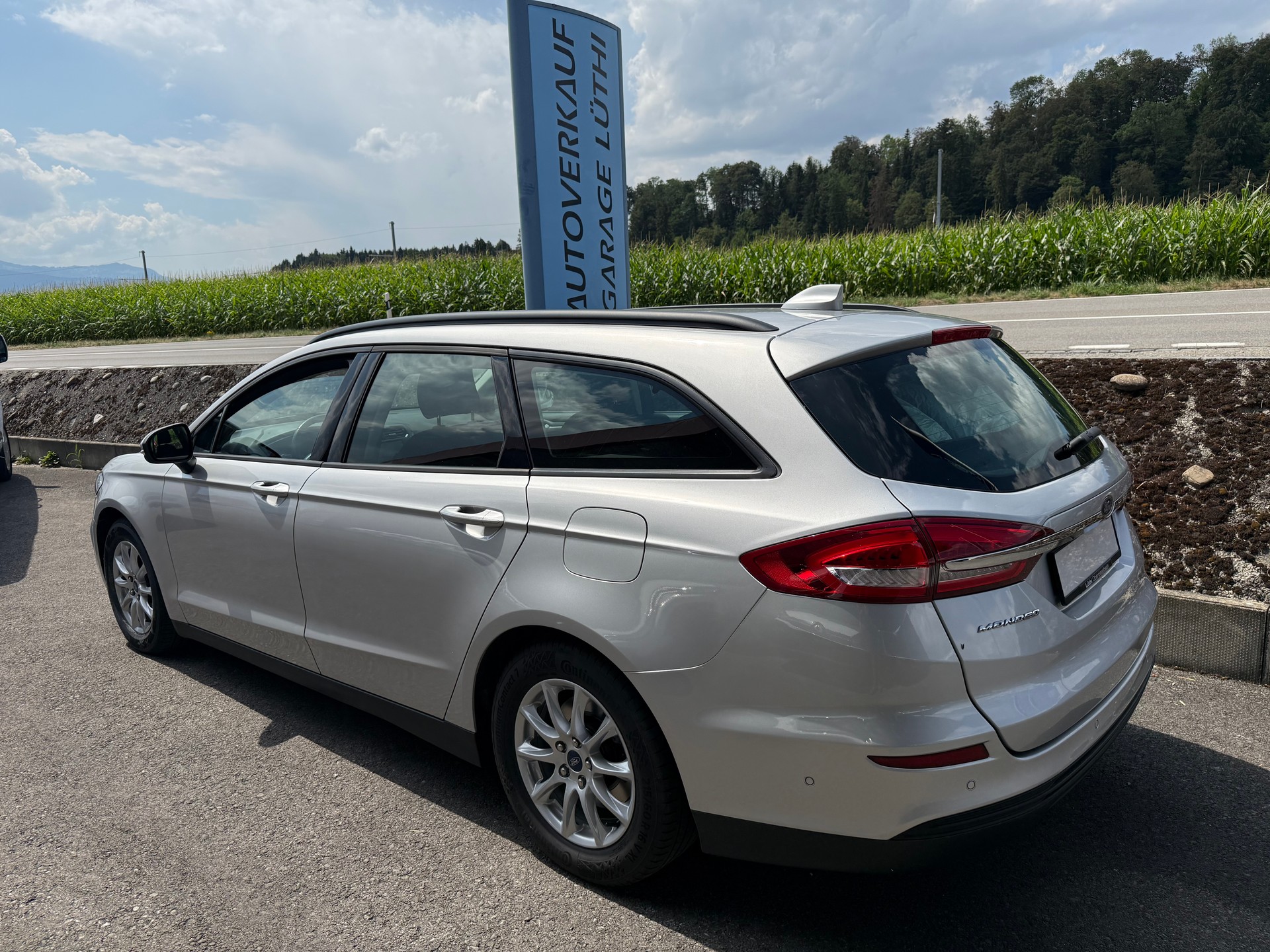 FORD Mondeo 2.0 TDCi Trend Automatik-image-1