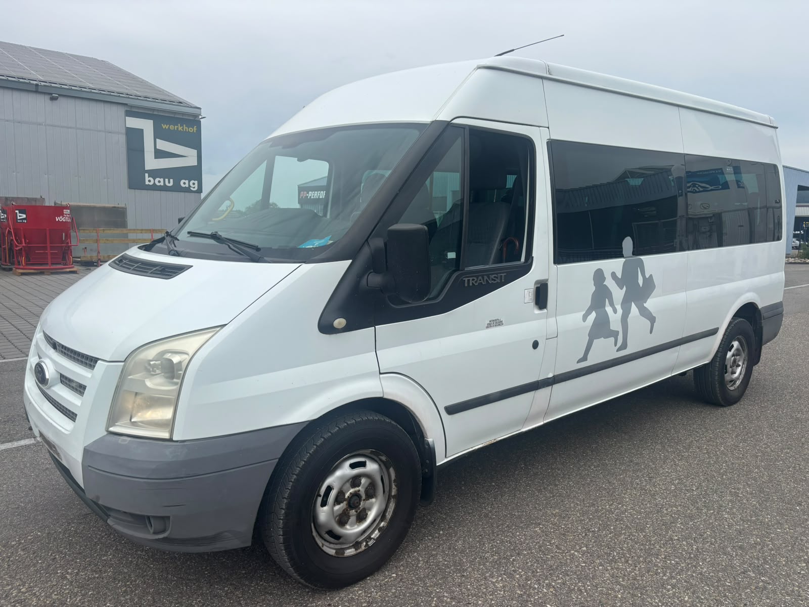 FORD Transit Bus M2 350L Trend-image-1