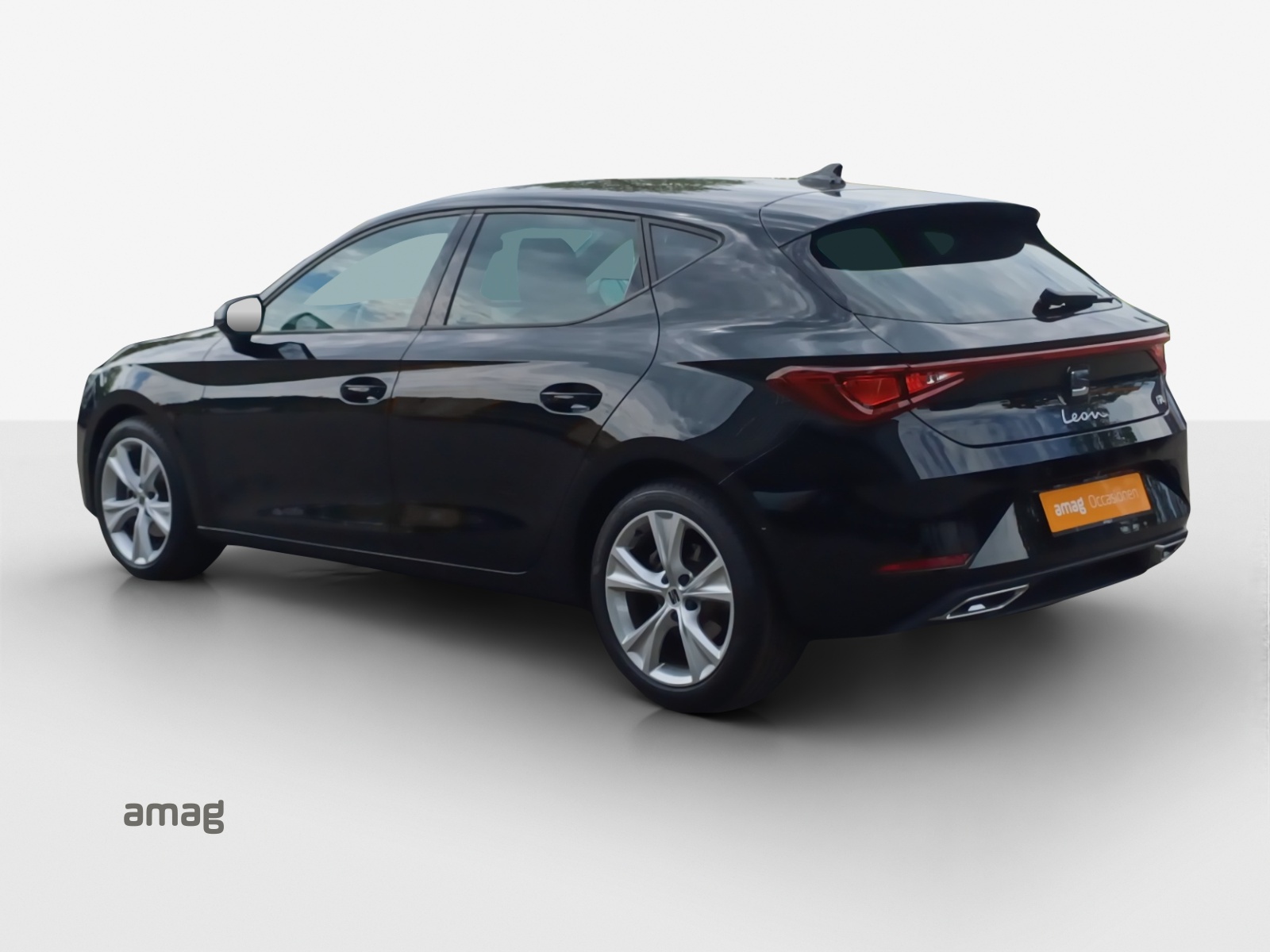 SEAT Leon 1.5 eTSI mHEV DSG FR-showroom-element-2