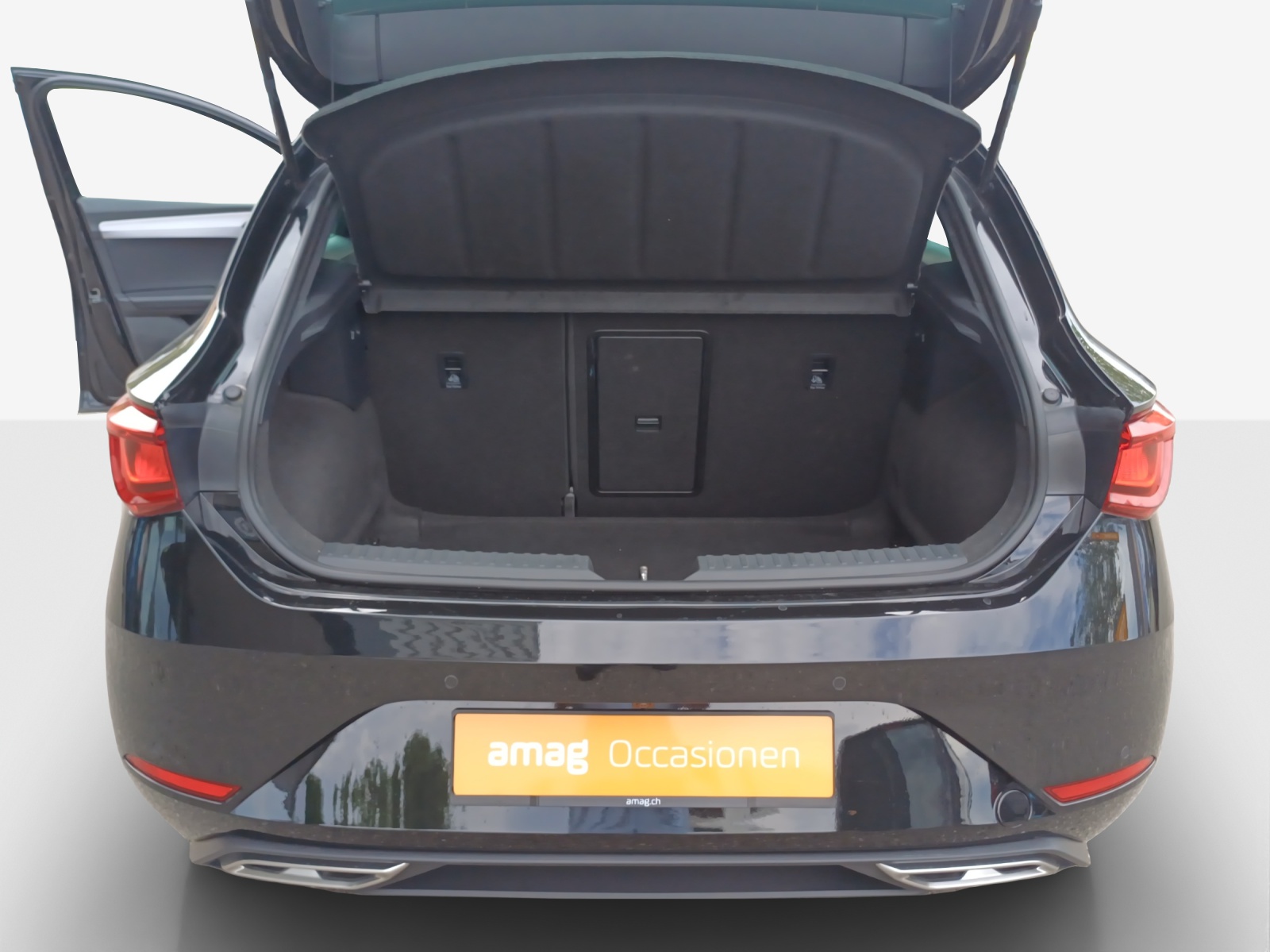 SEAT Leon 1.5 eTSI mHEV DSG FR-image-12