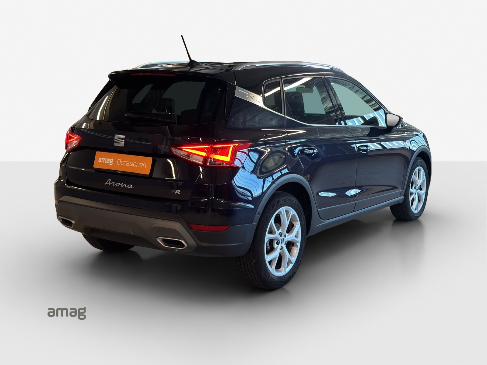 SEAT Arona 1.5 Eco TSI FR DSG-image-4