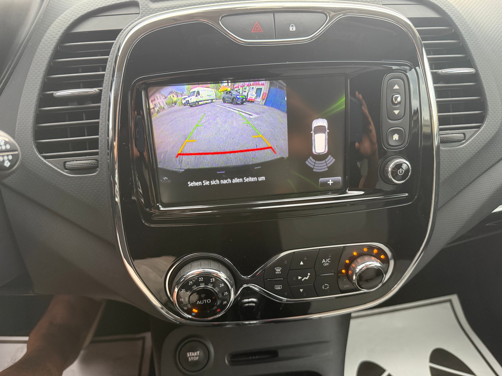 RENAULT Captur 1.2 T 16V Privilège EDC-image-10