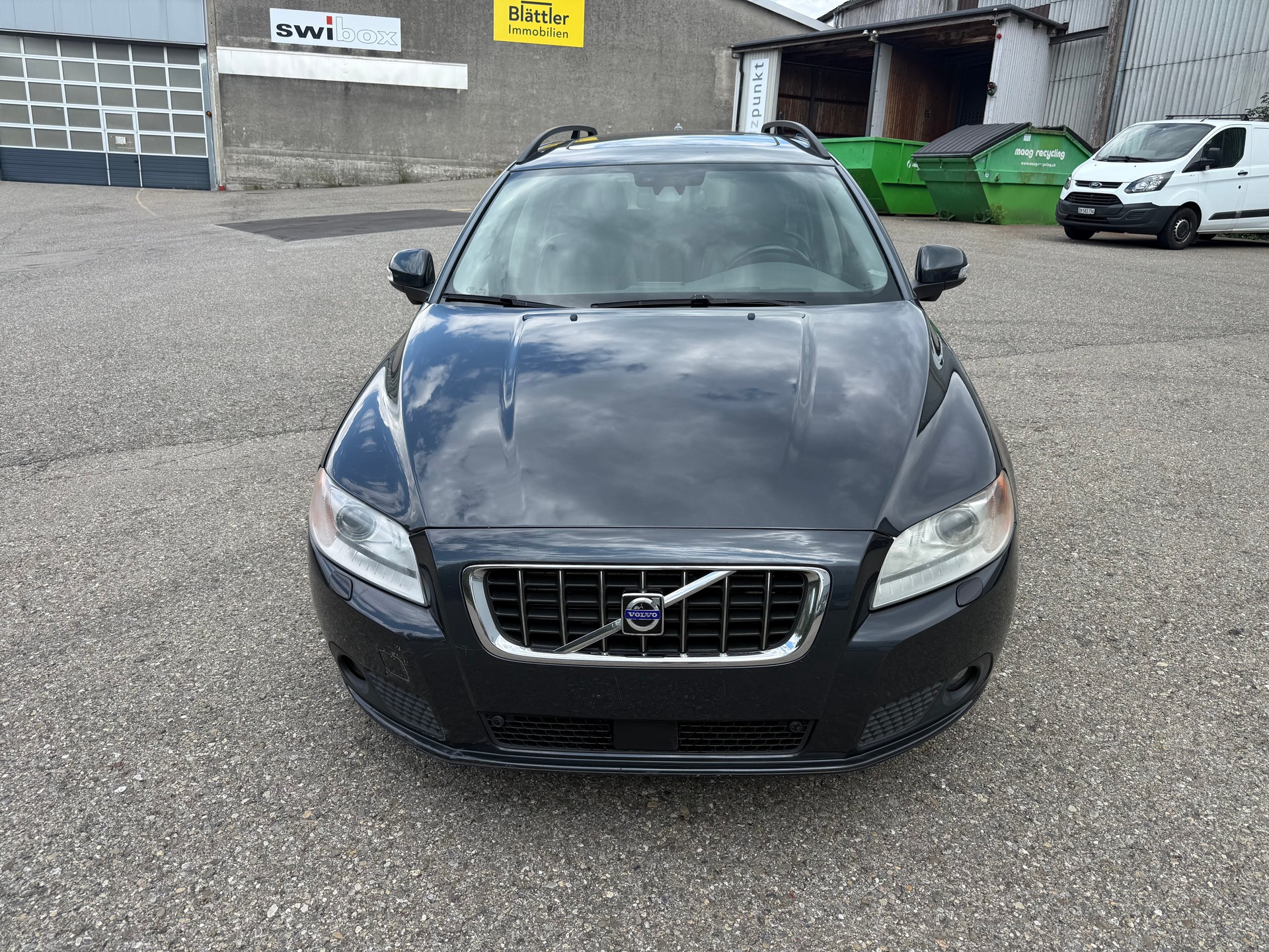 VOLVO V70 D5 AWD Summum Geartronic